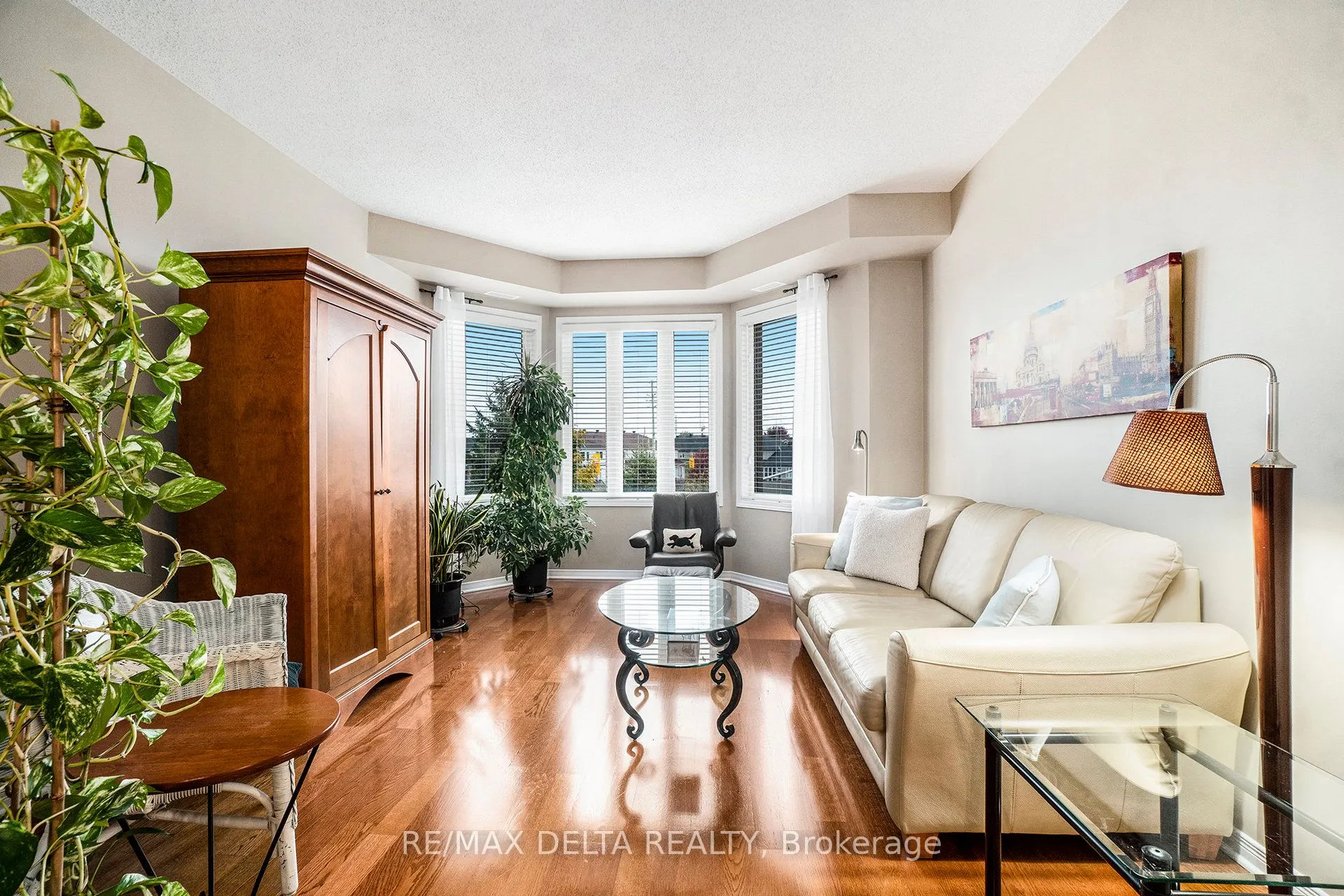 2086 Valin Street, #6