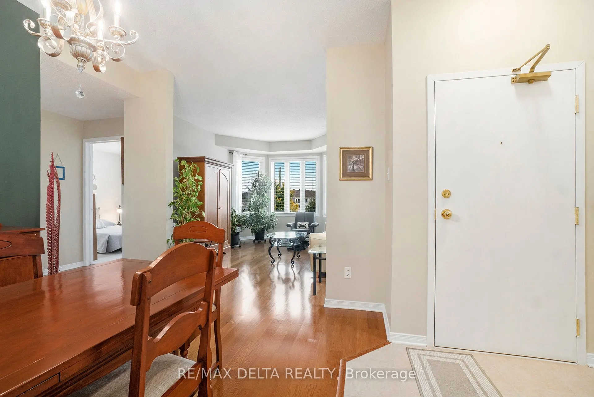 2086 Valin Street, #6