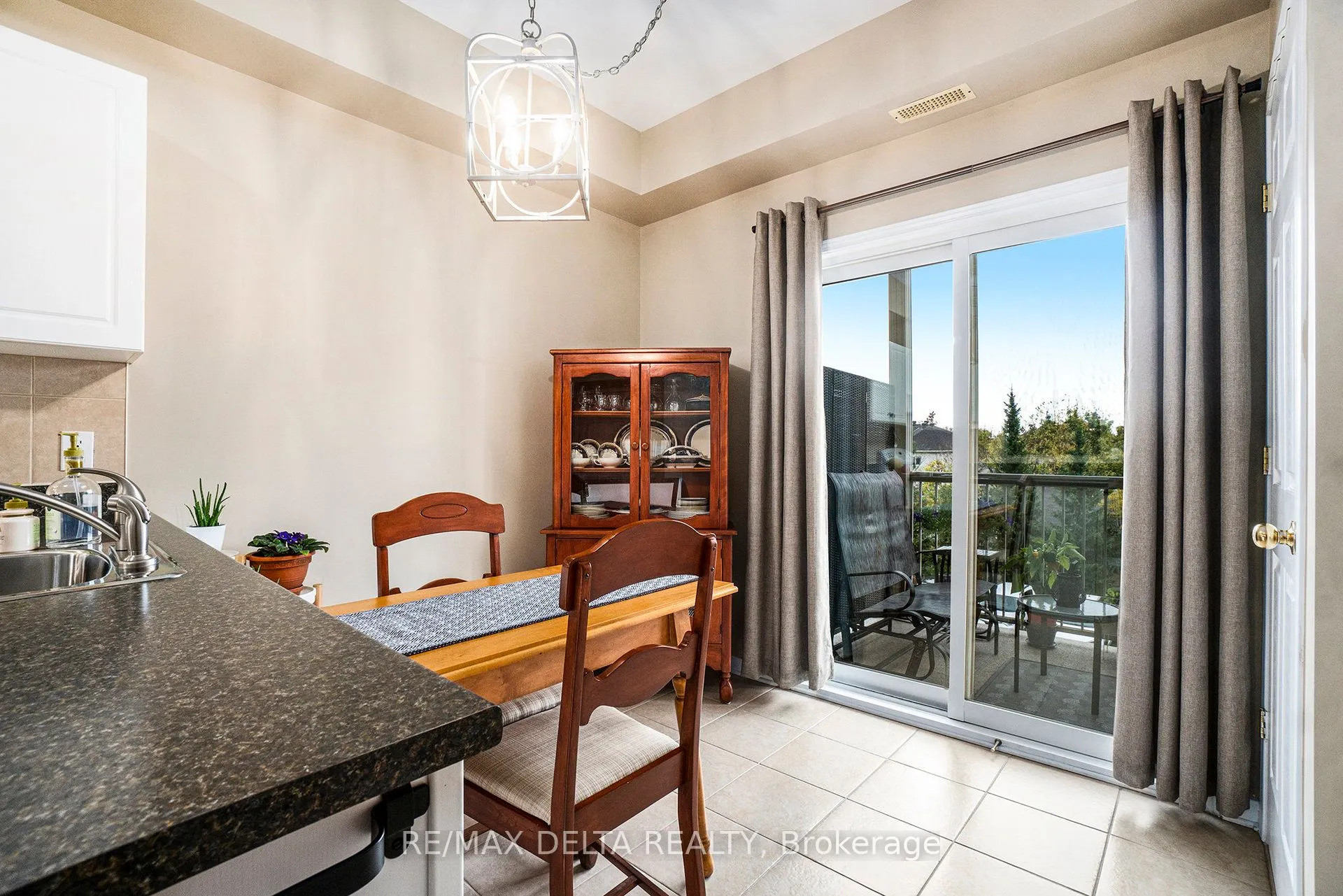 2086 Valin Street, #6
