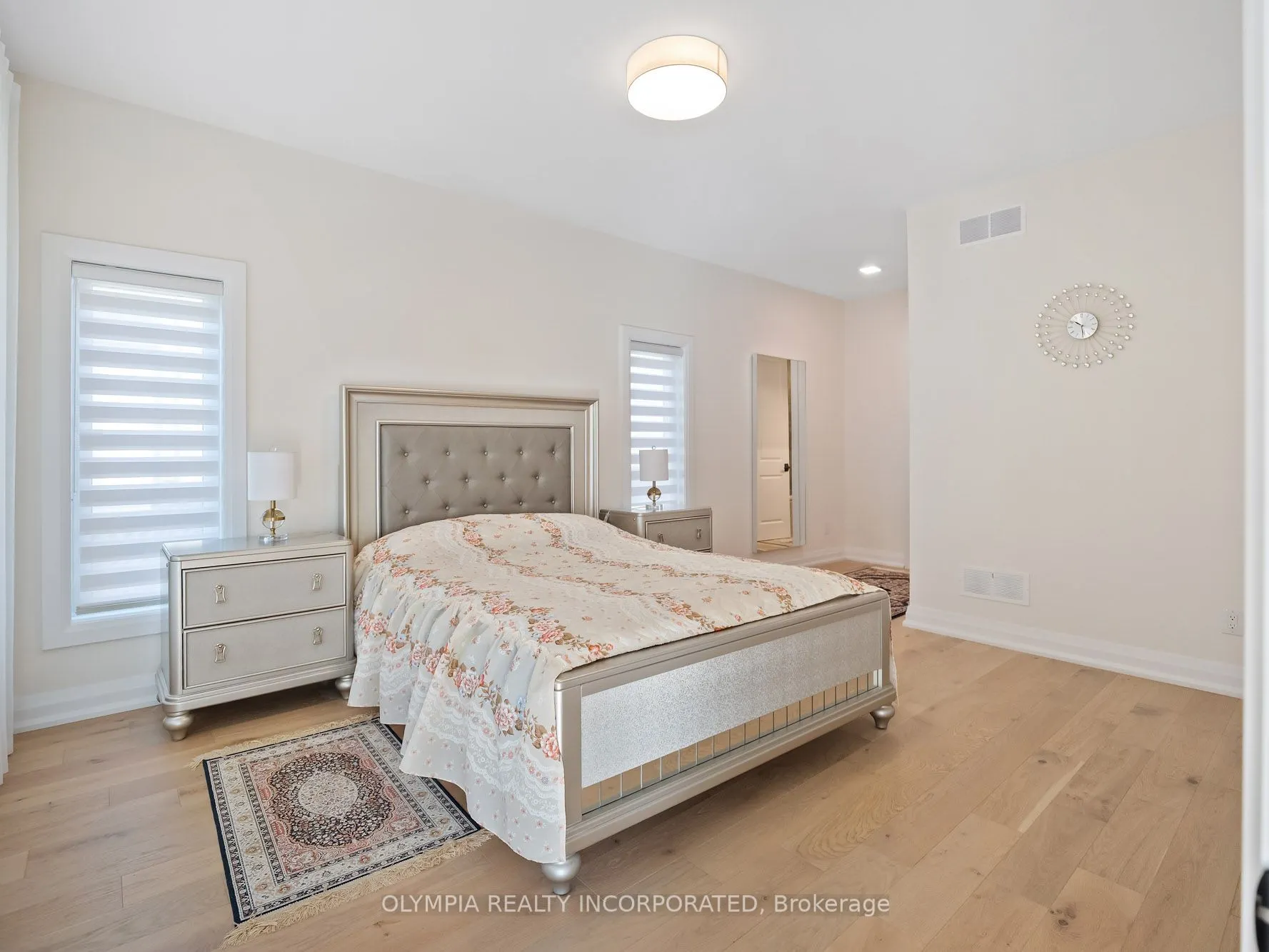 8974 Willoughby Drive, #19