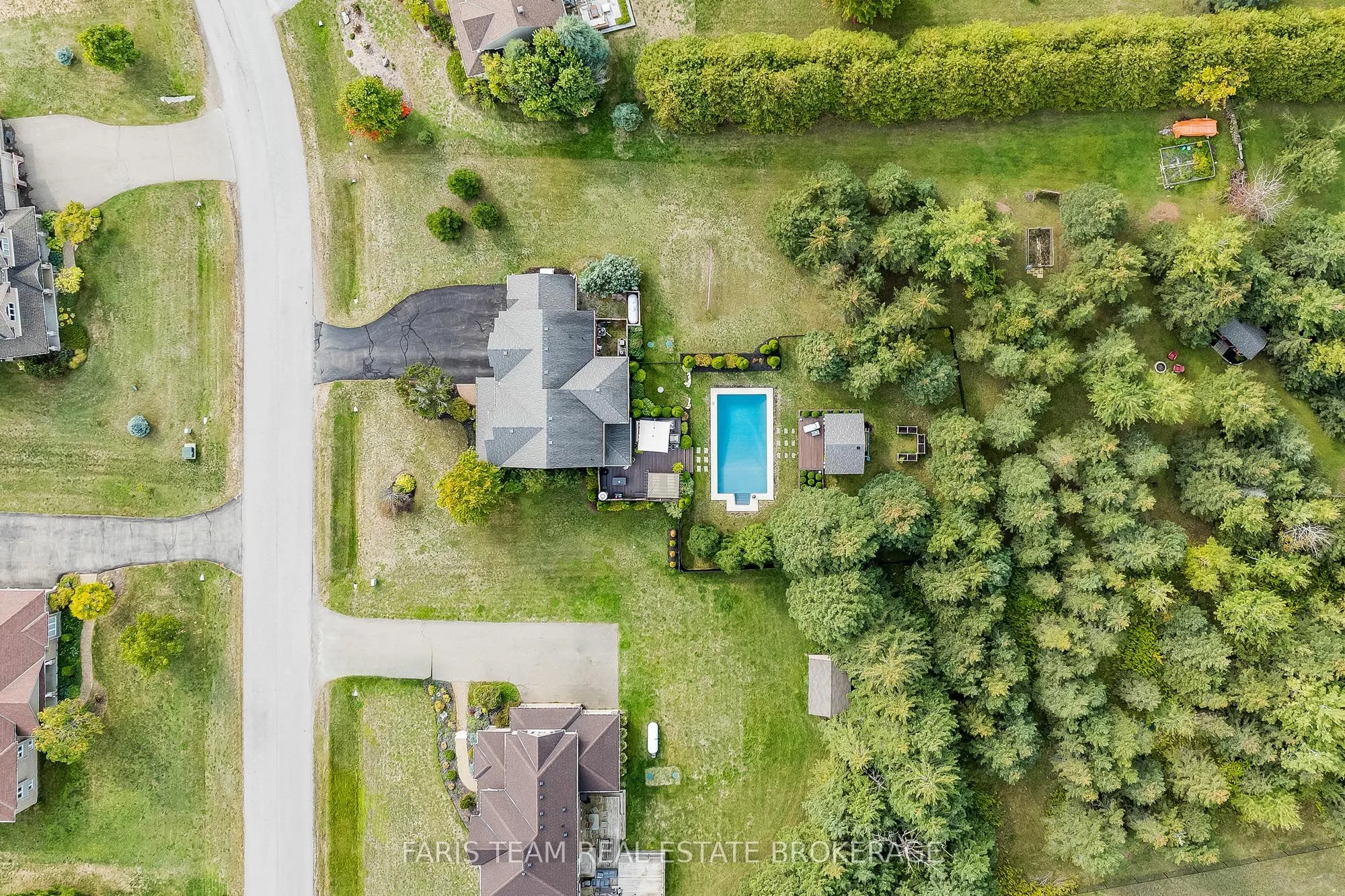 6 Somerville Crescent
