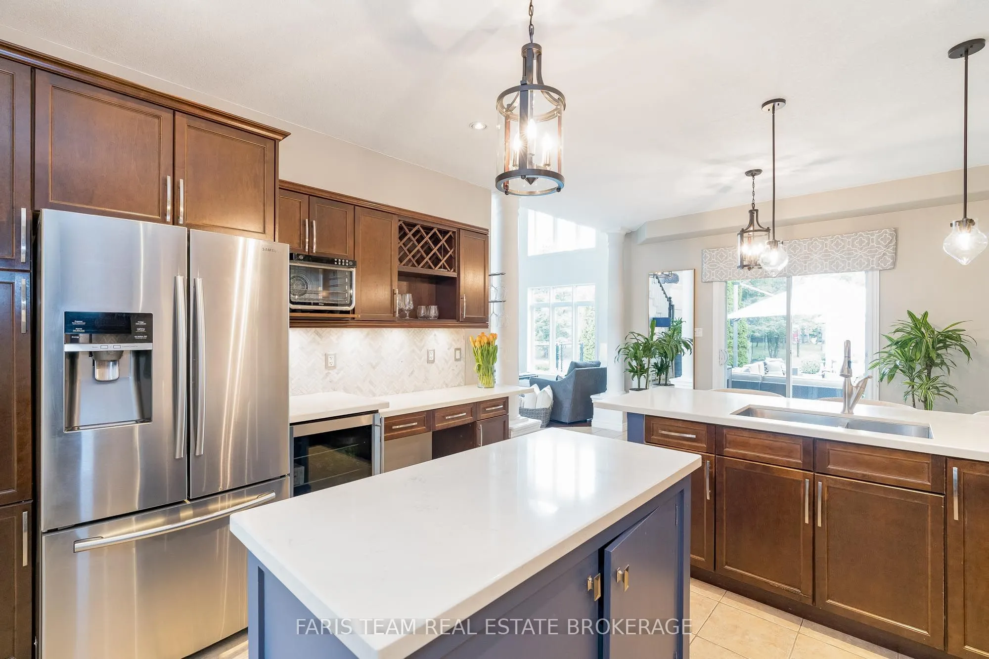 6 Somerville Crescent