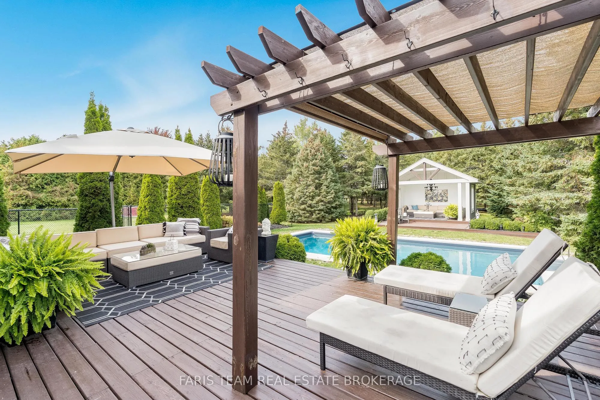 6 Somerville Crescent