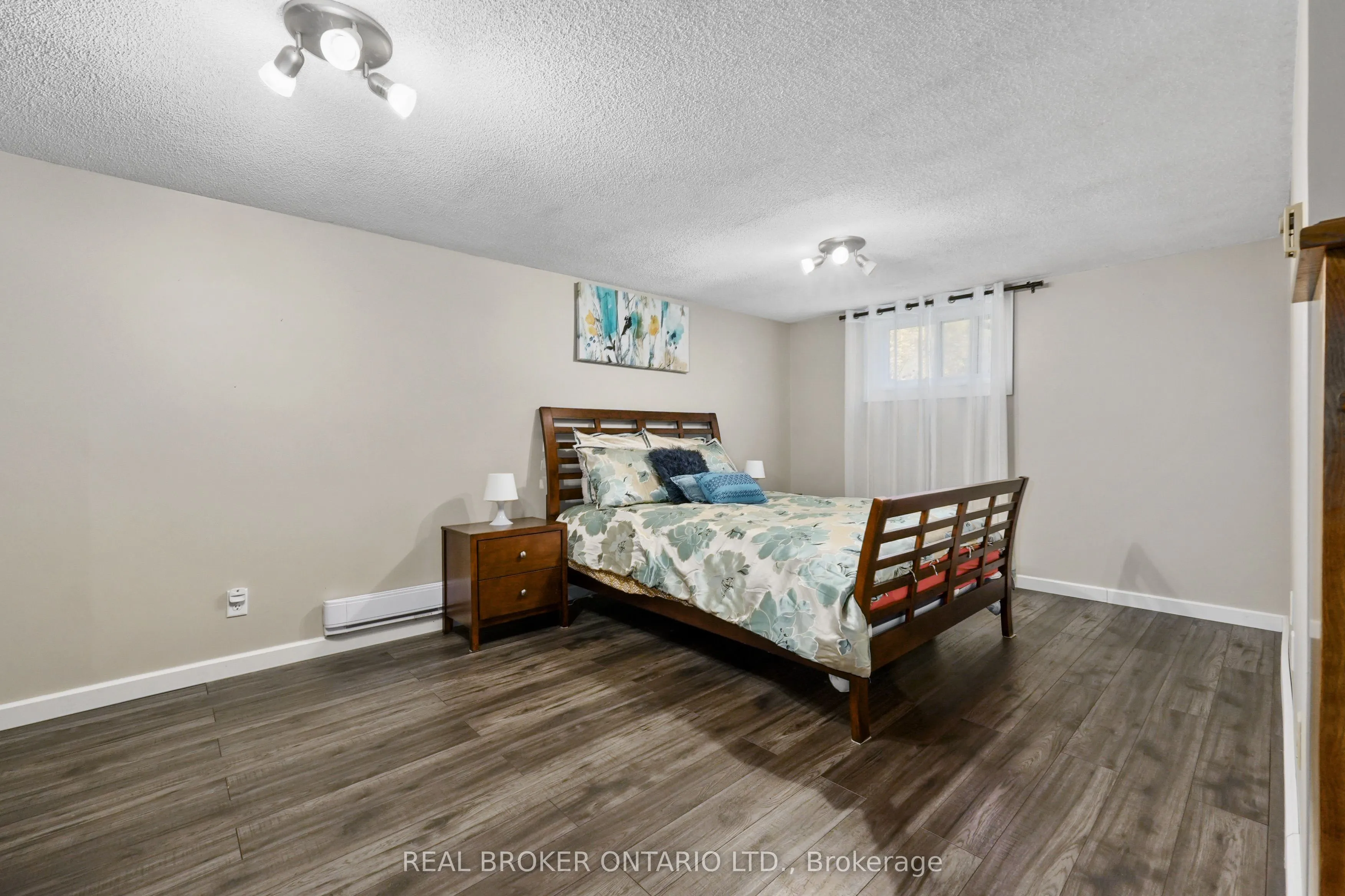 203 Bullis Road