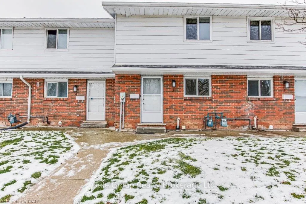 880 James Street, #3