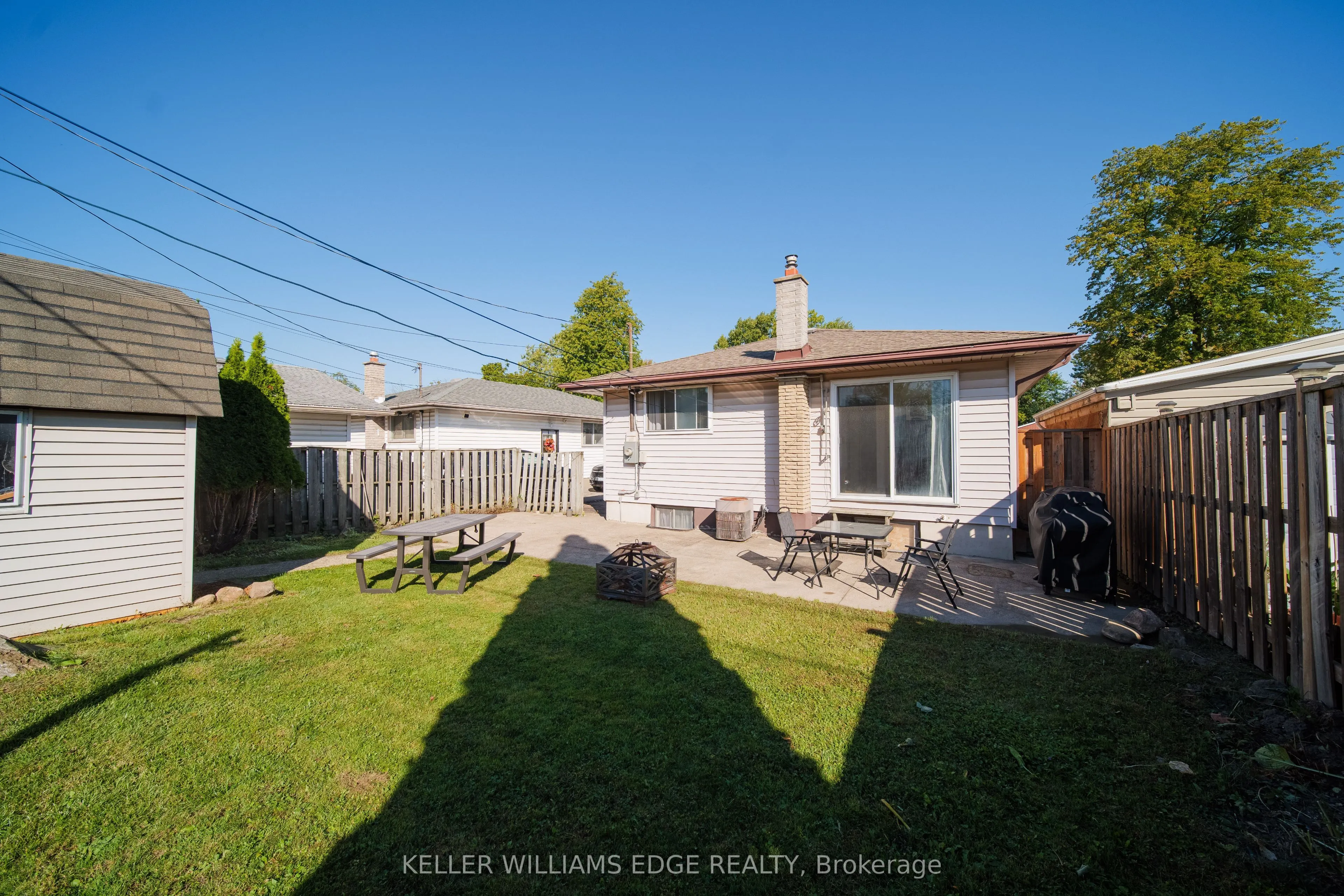 321 Gatfield Avenue