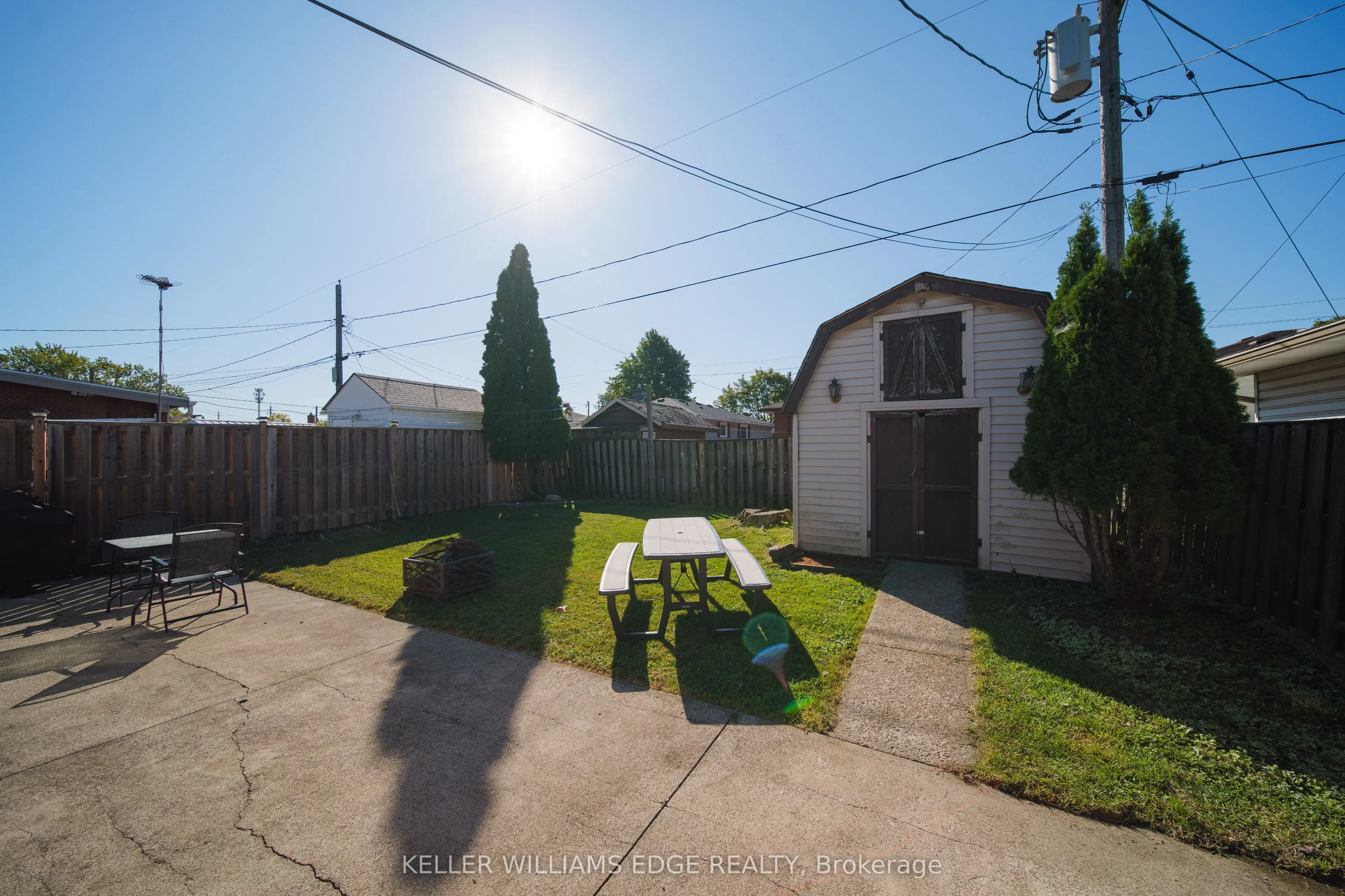 321 Gatfield Avenue