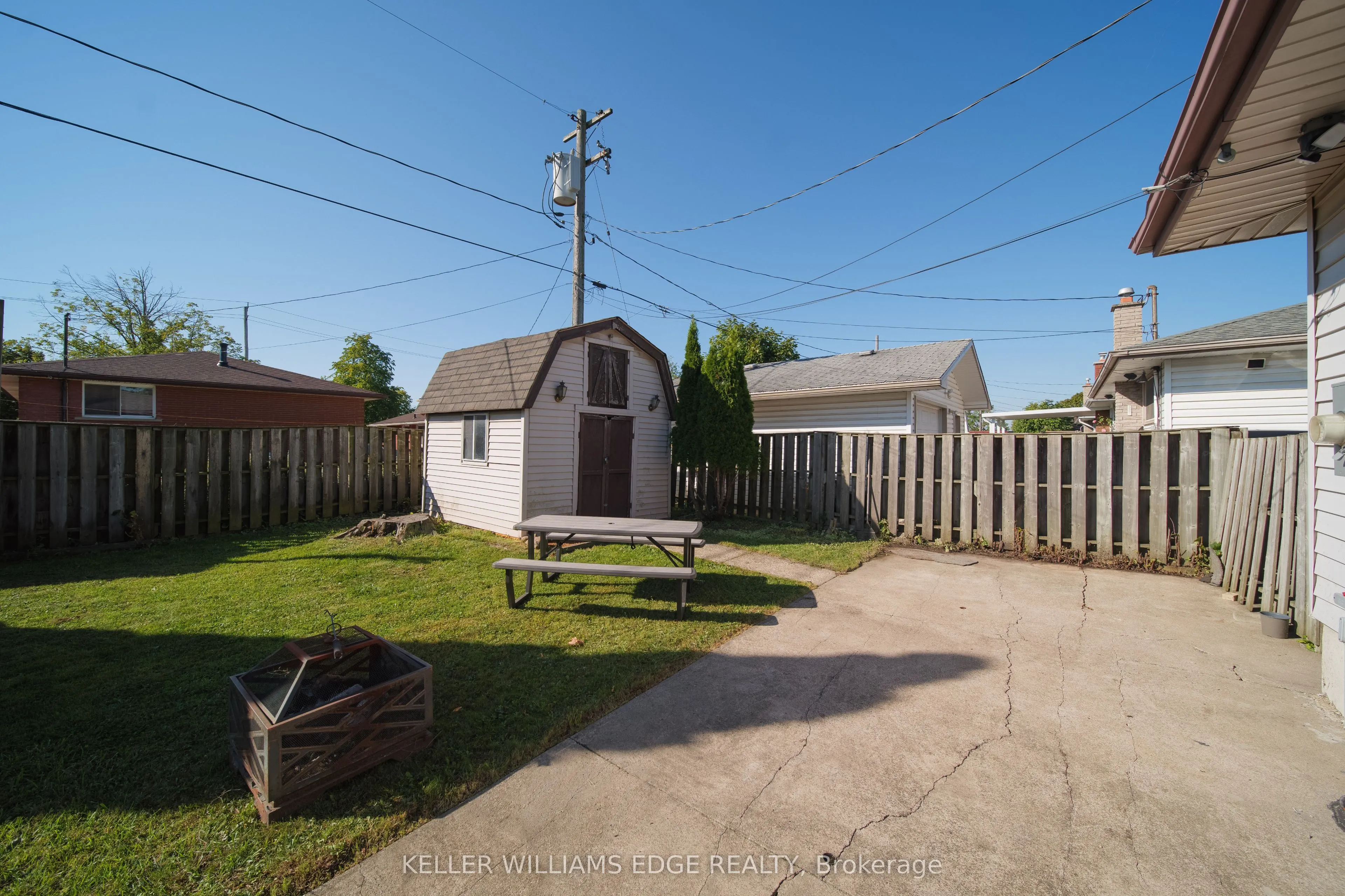 321 Gatfield Avenue