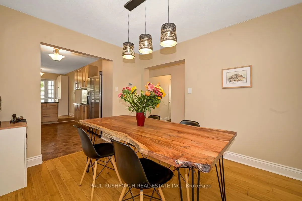 7 Glenmoriston Avenue