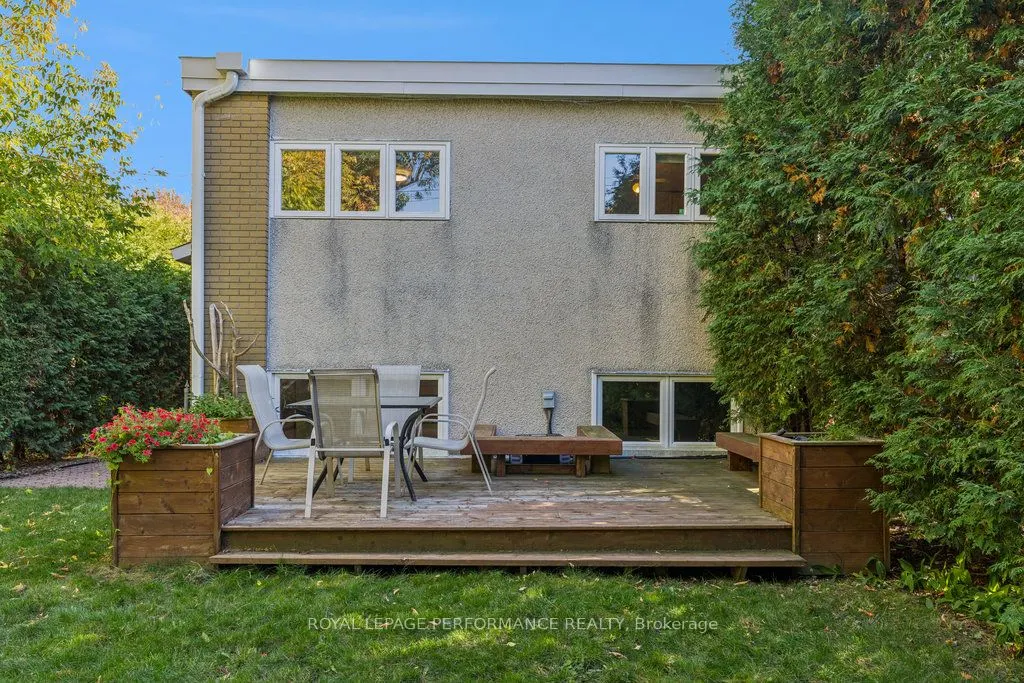 17 Mulvagh Avenue