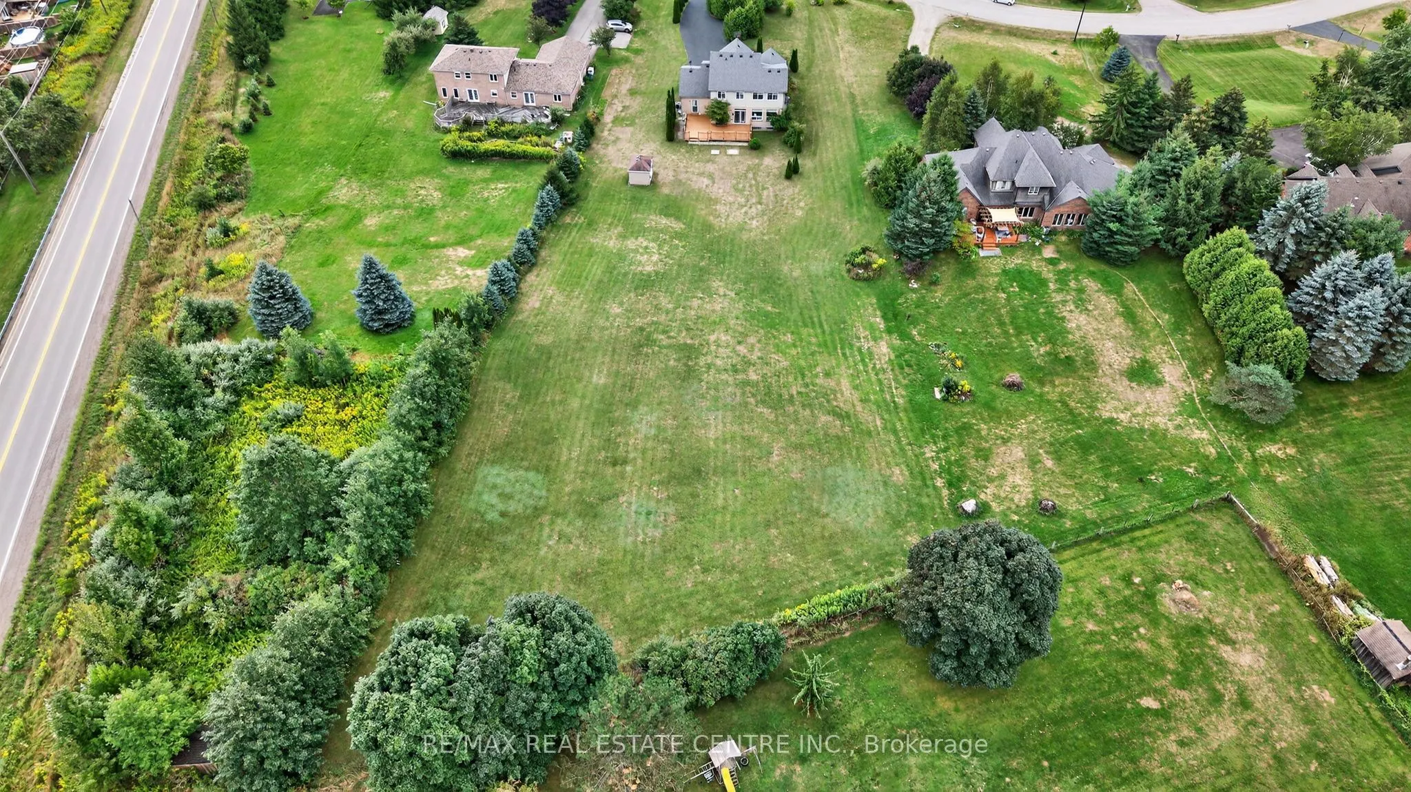 37 Woodland Drive