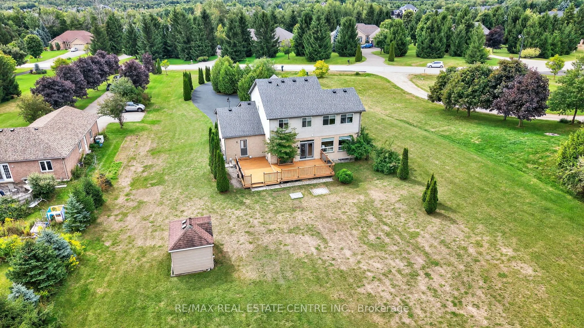 37 Woodland Drive