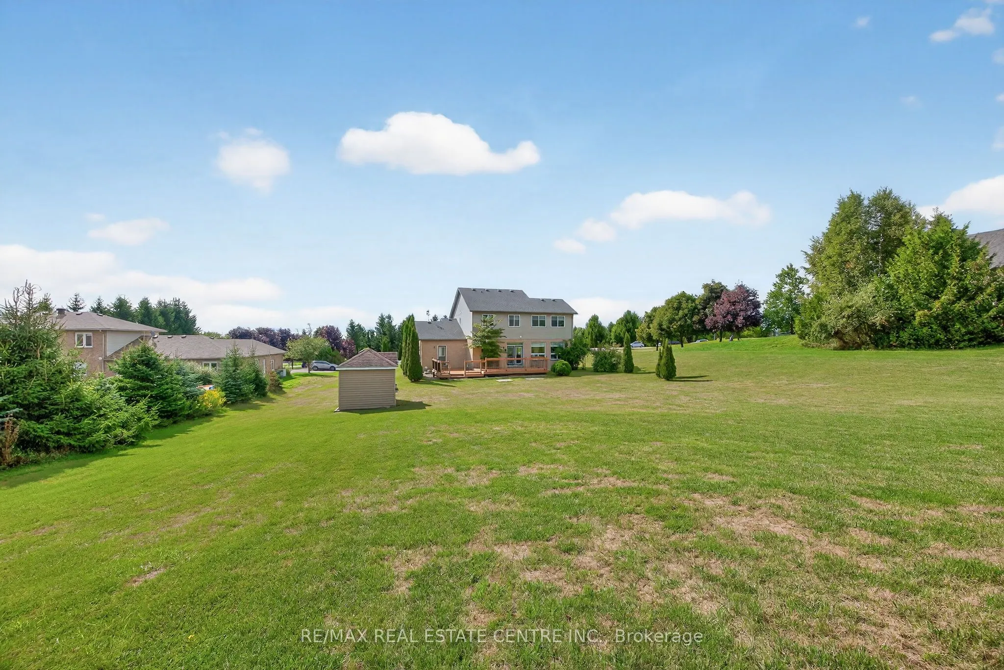 37 Woodland Drive
