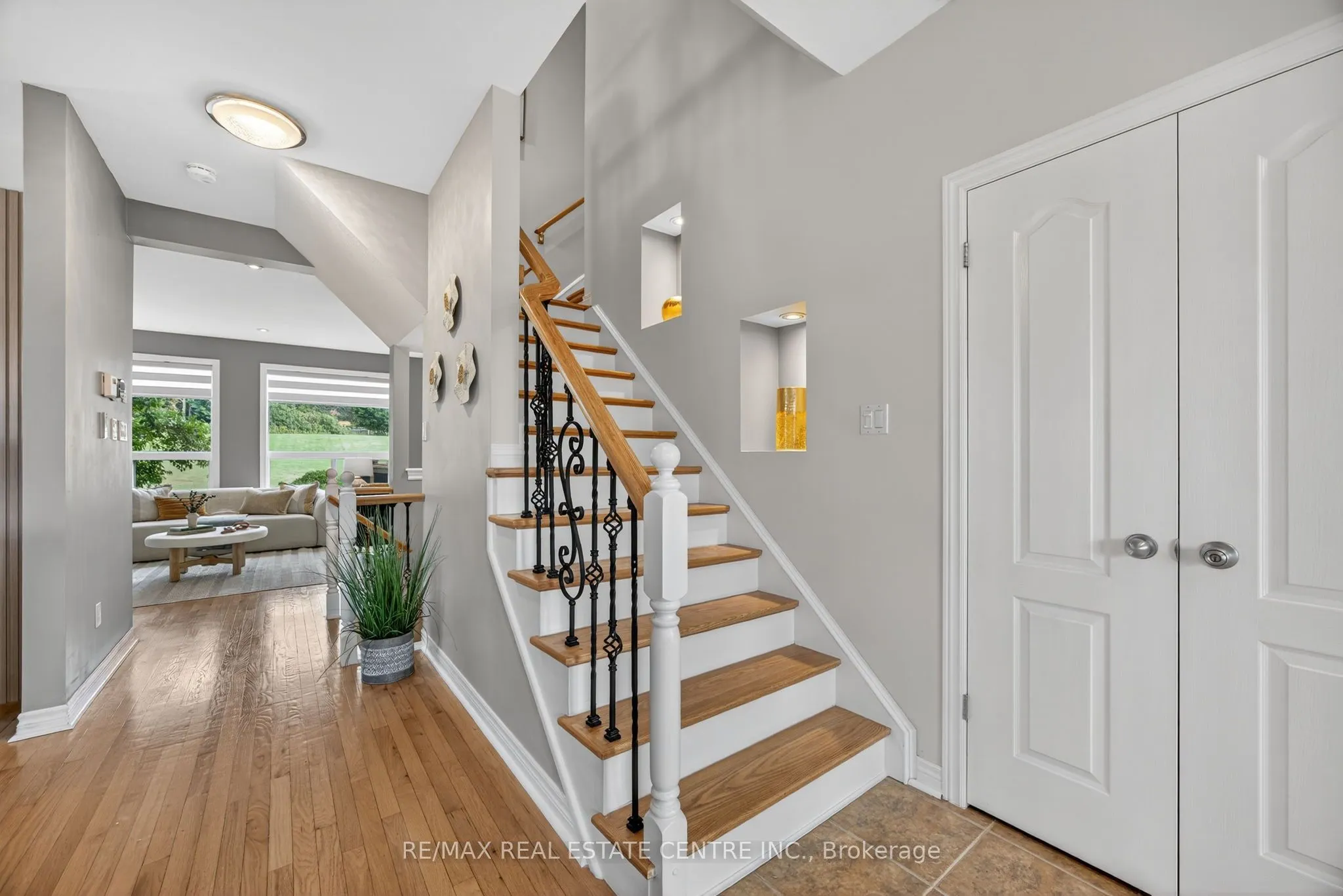 37 Woodland Drive