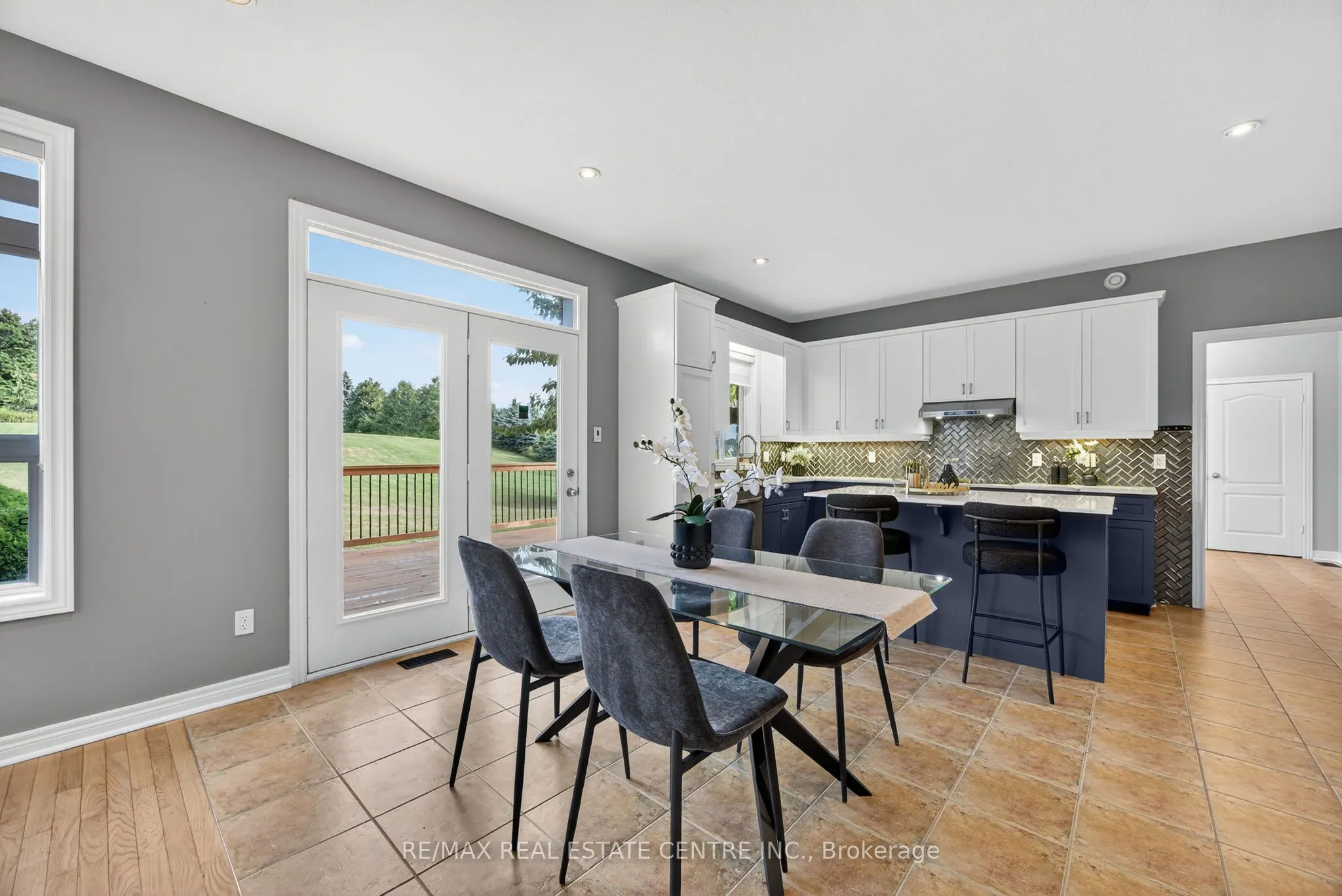 37 Woodland Drive