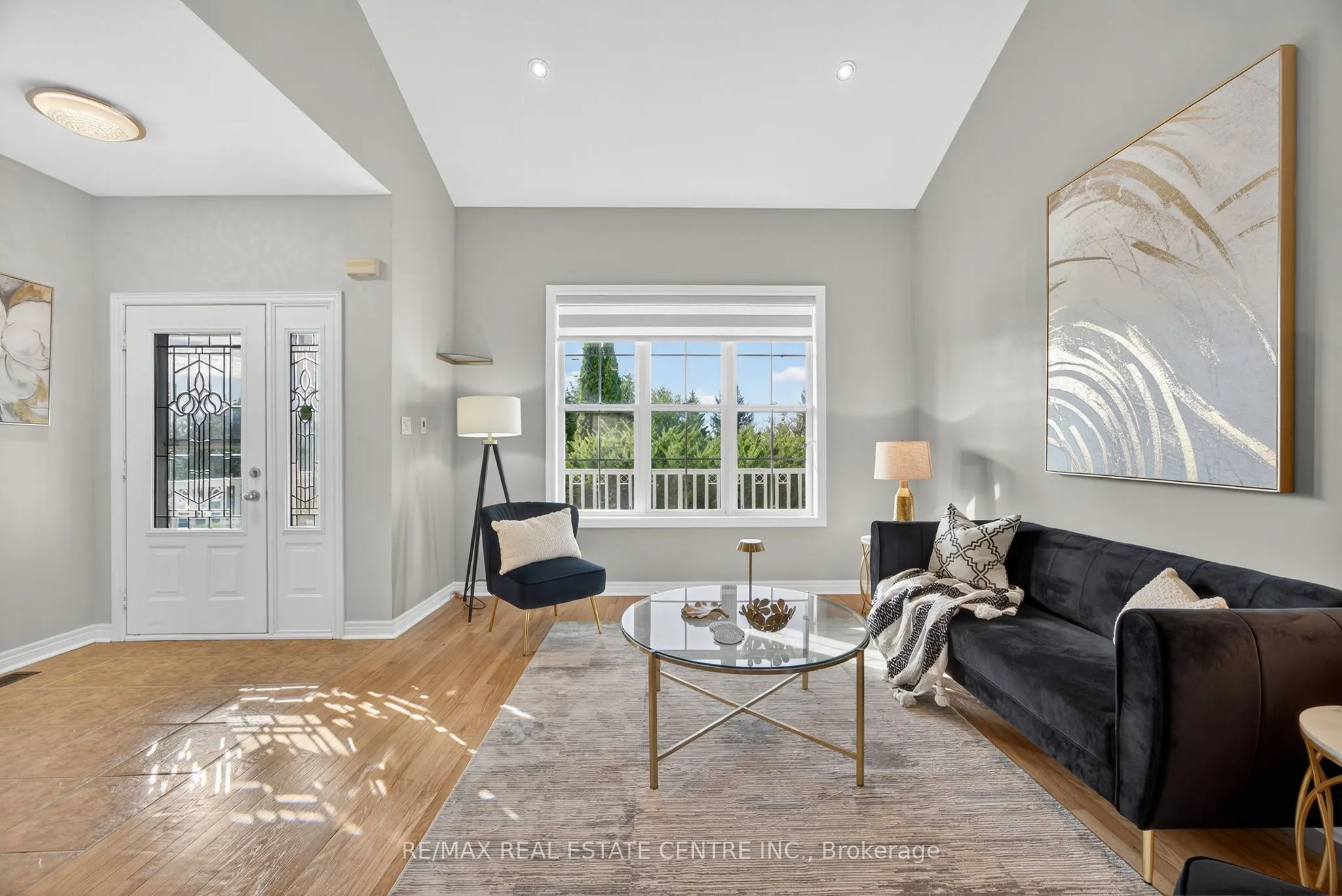 37 Woodland Drive