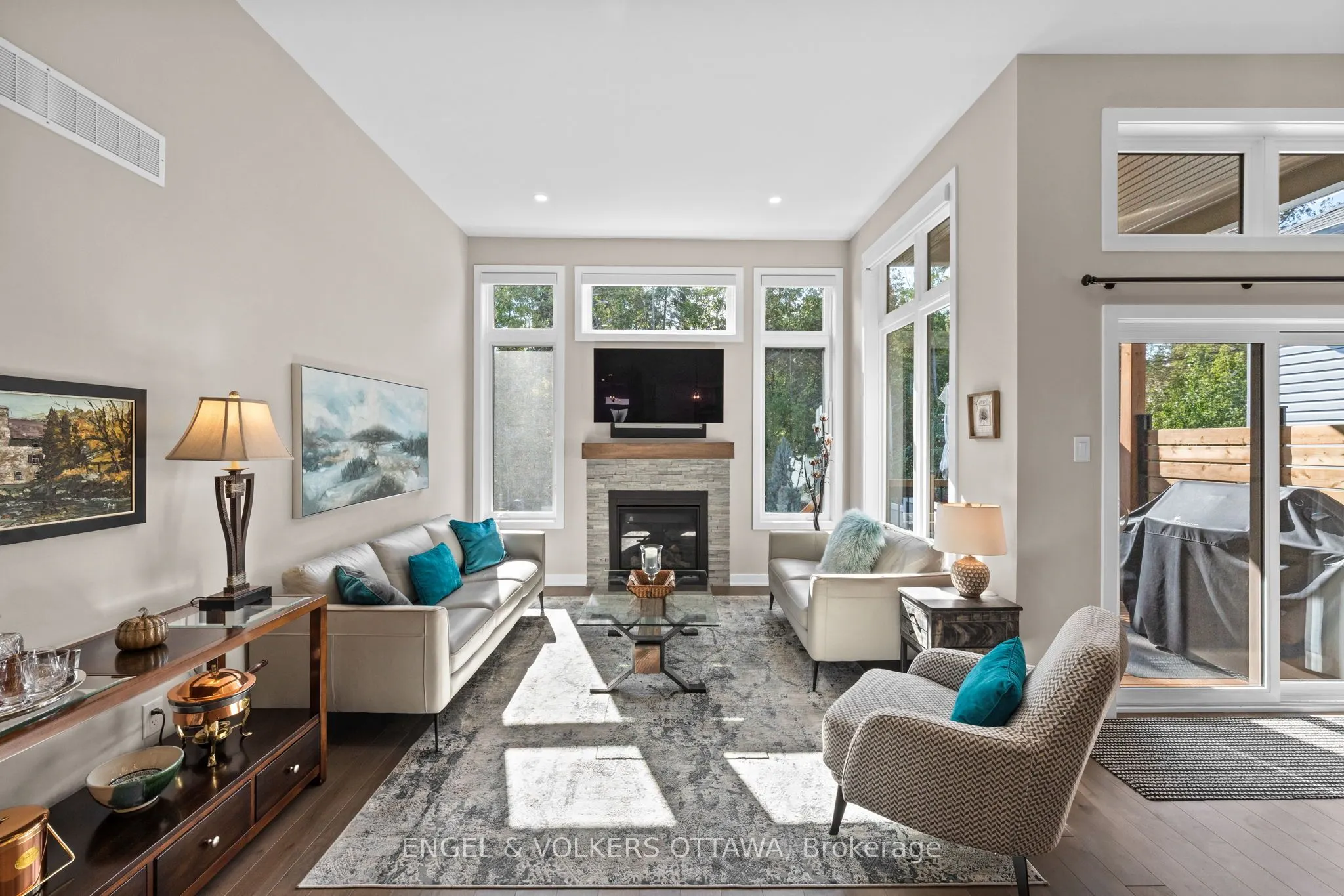 213 Blackhorse Drive