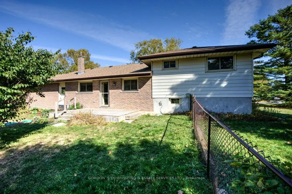 261 Colonial Road