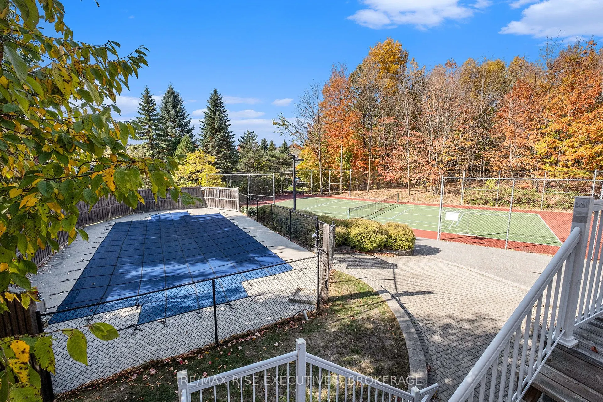 8 Kinmount Private