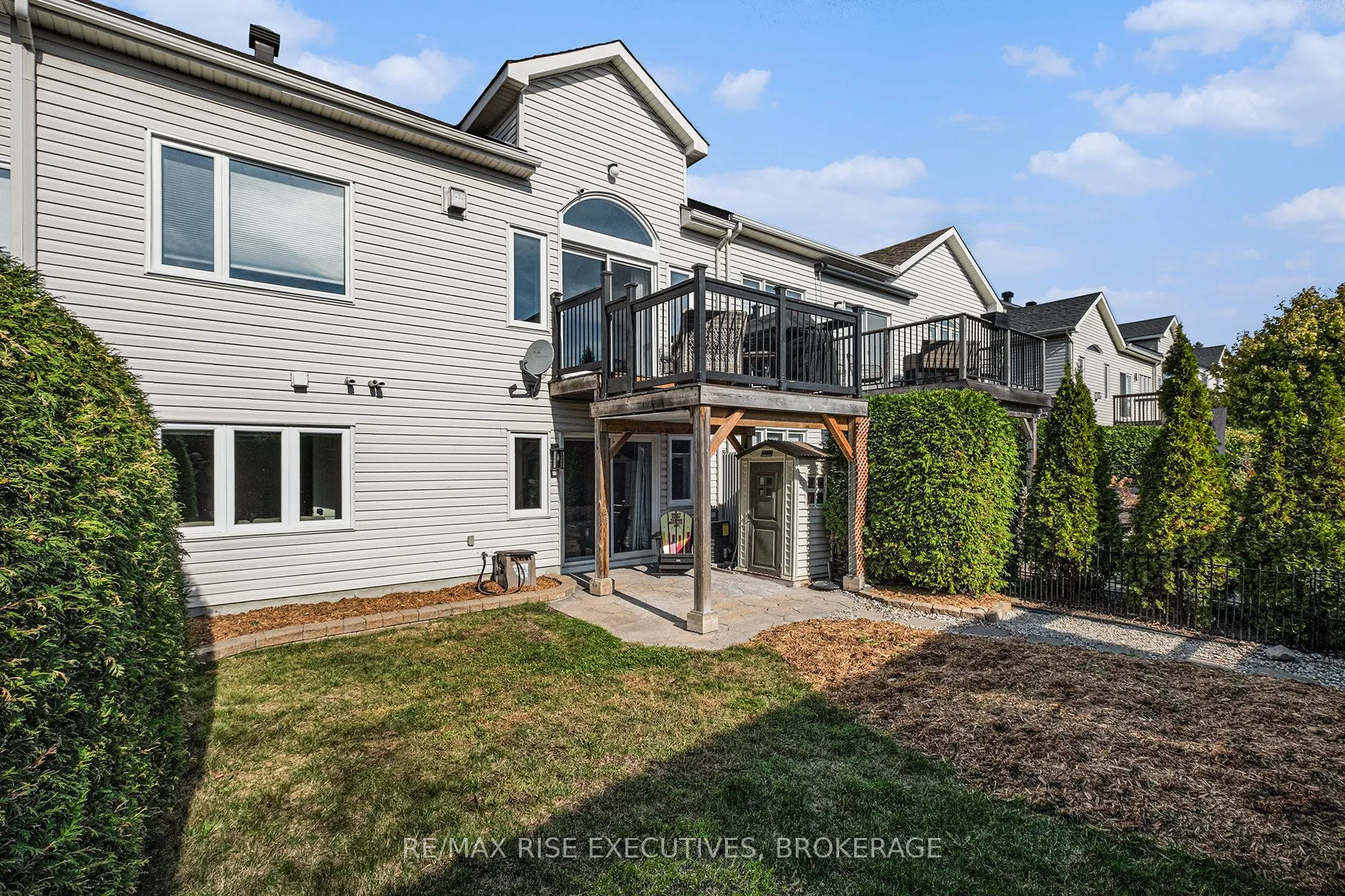 8 Kinmount Private