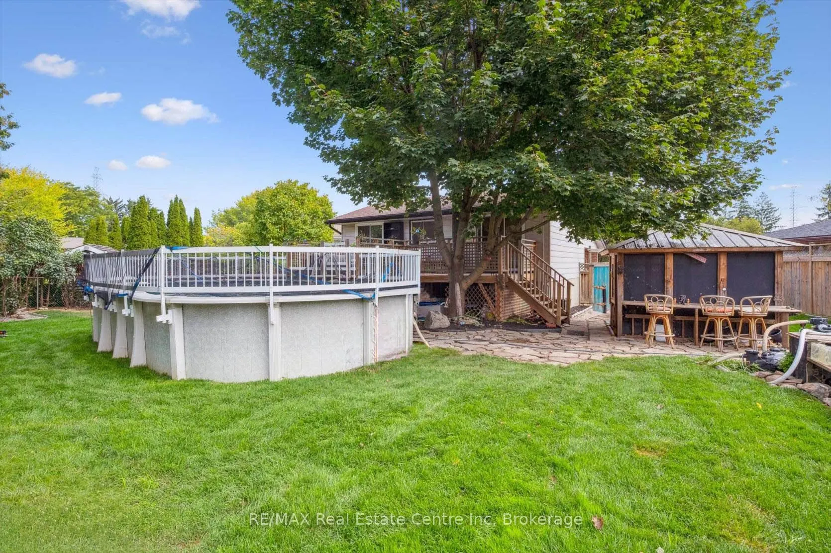 15 AVRA Court