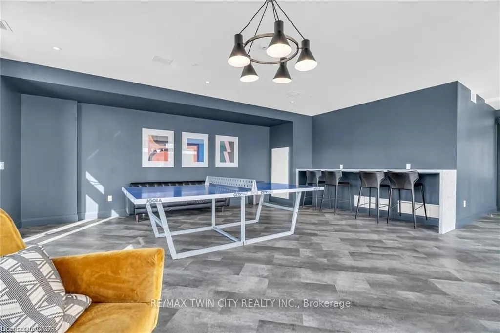 15 Glebe Street, #1211