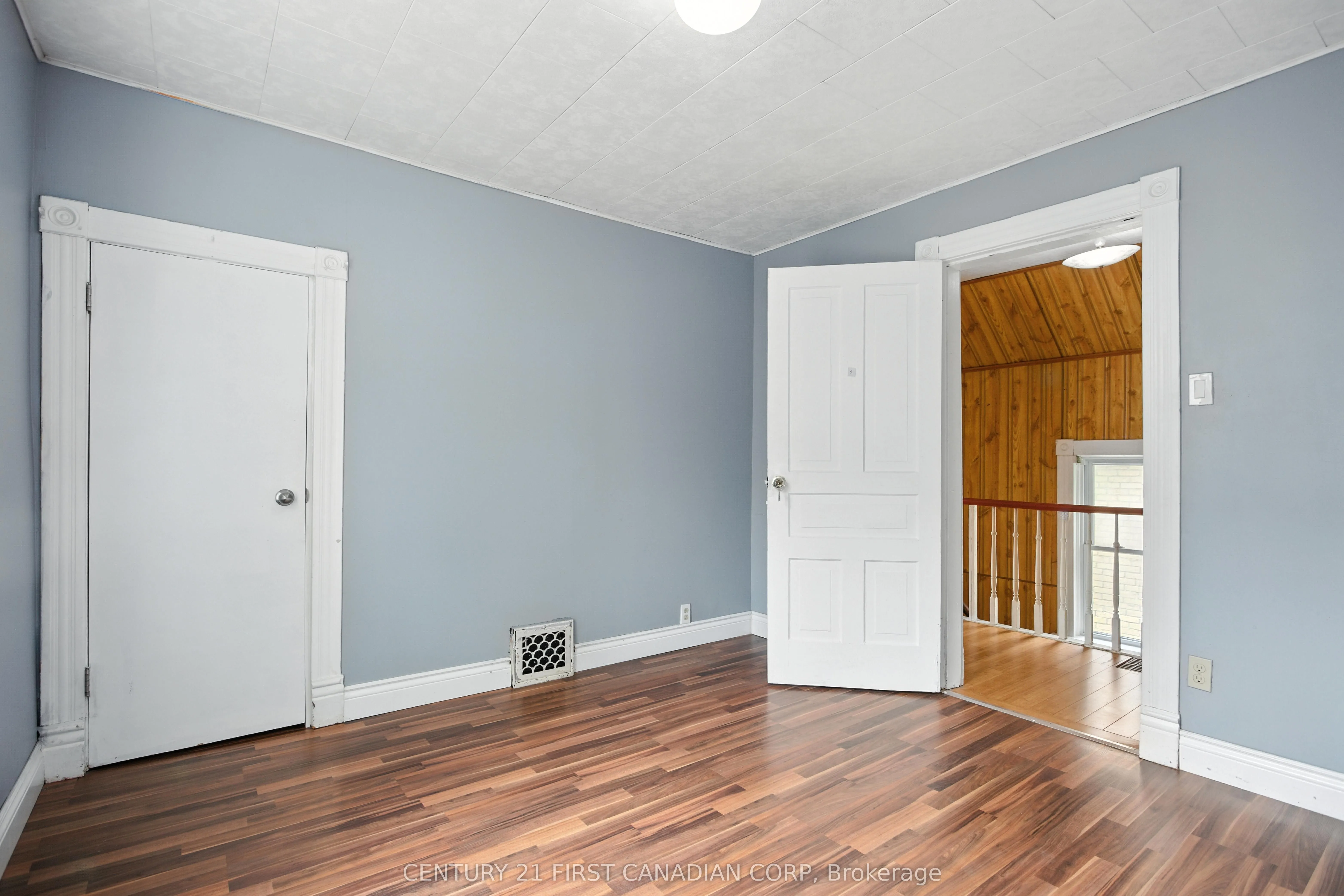 111 Wharncliffe Road