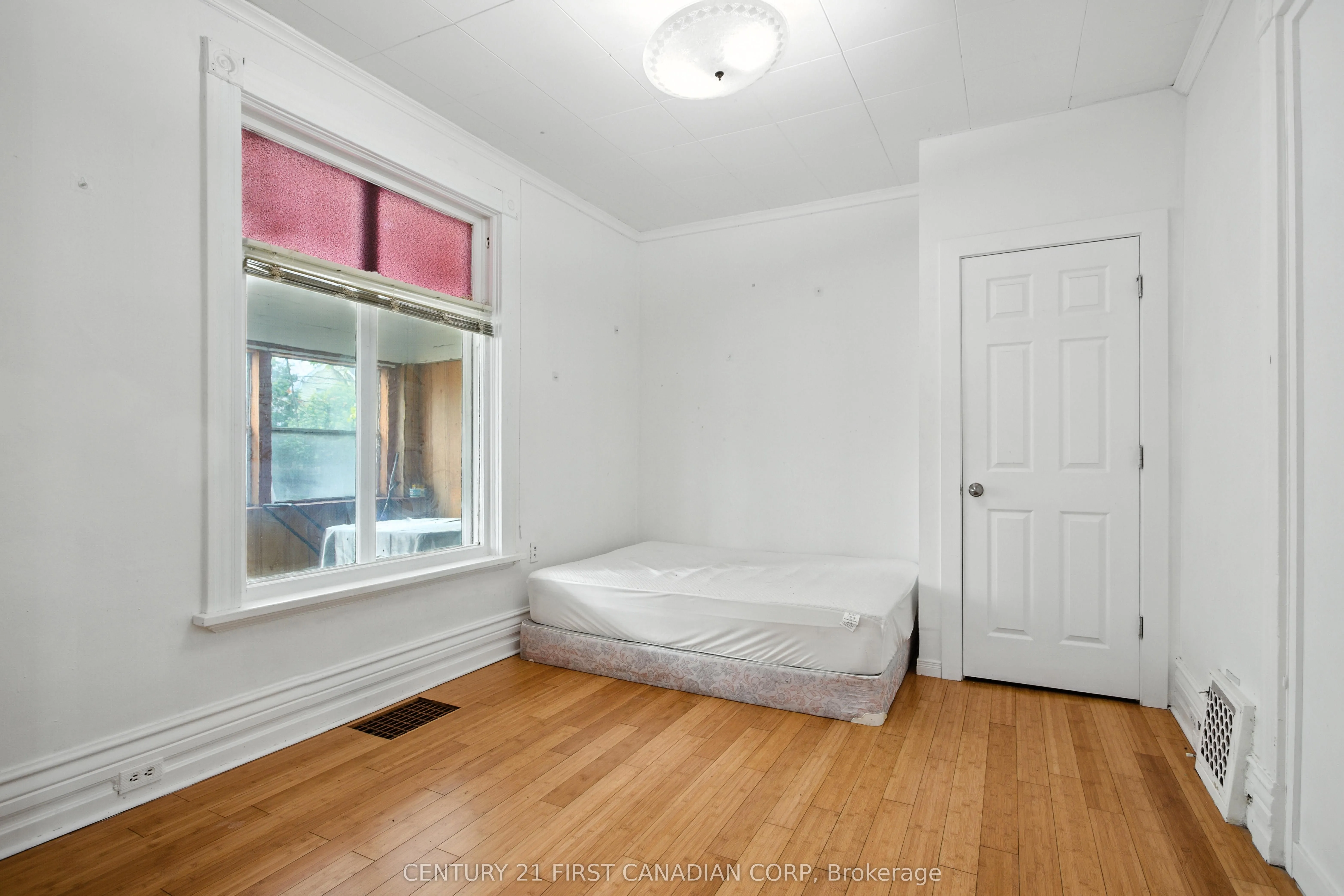 111 Wharncliffe Road