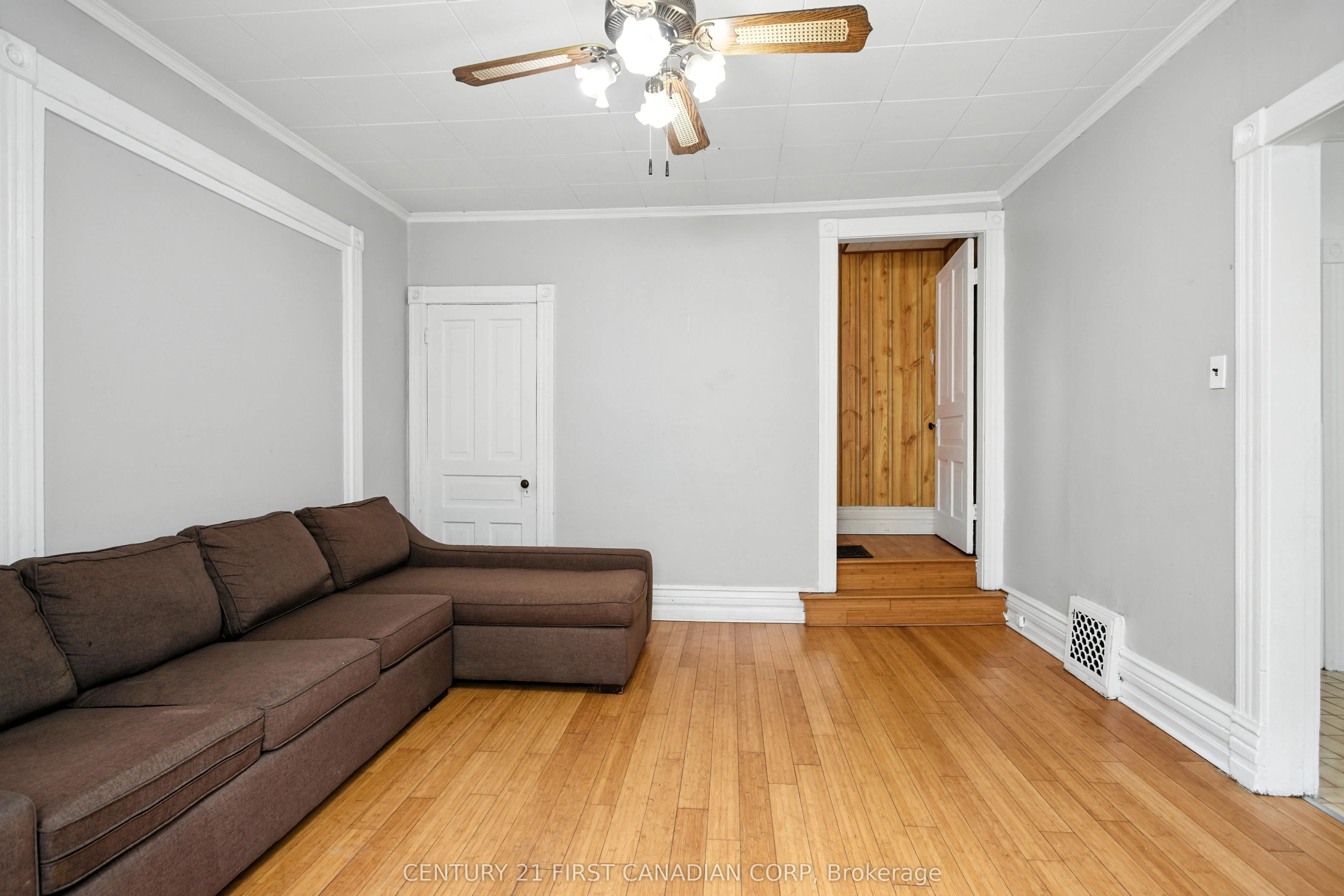 111 Wharncliffe Road