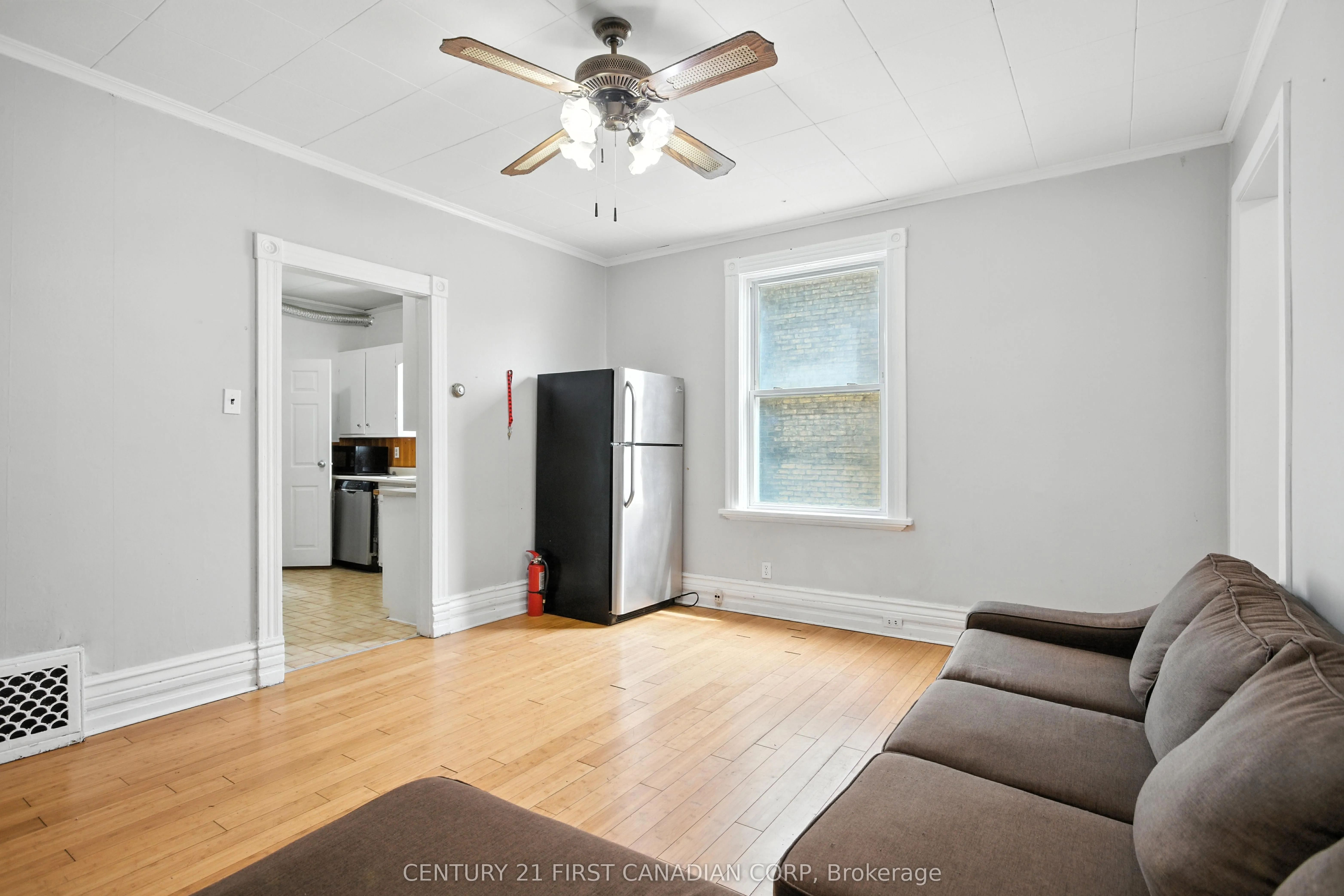 111 Wharncliffe Road