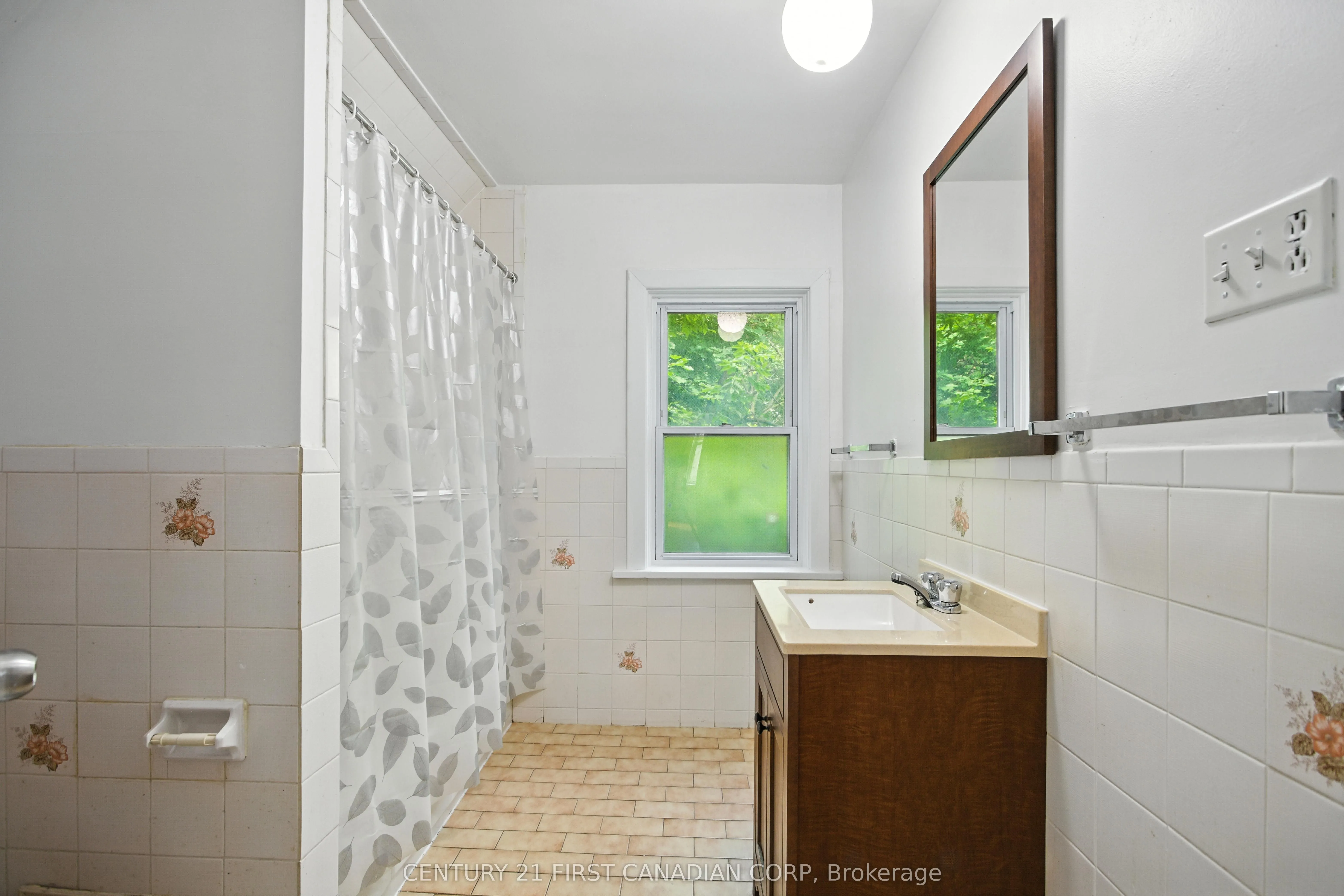 111 Wharncliffe Road