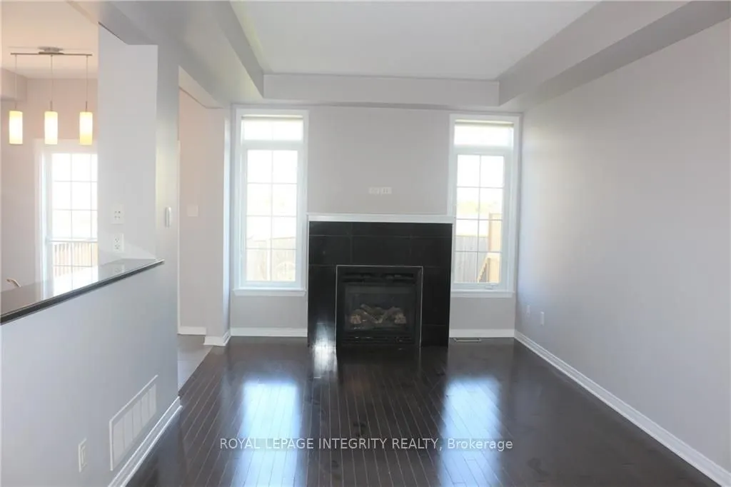 634 Pepperville Crescent