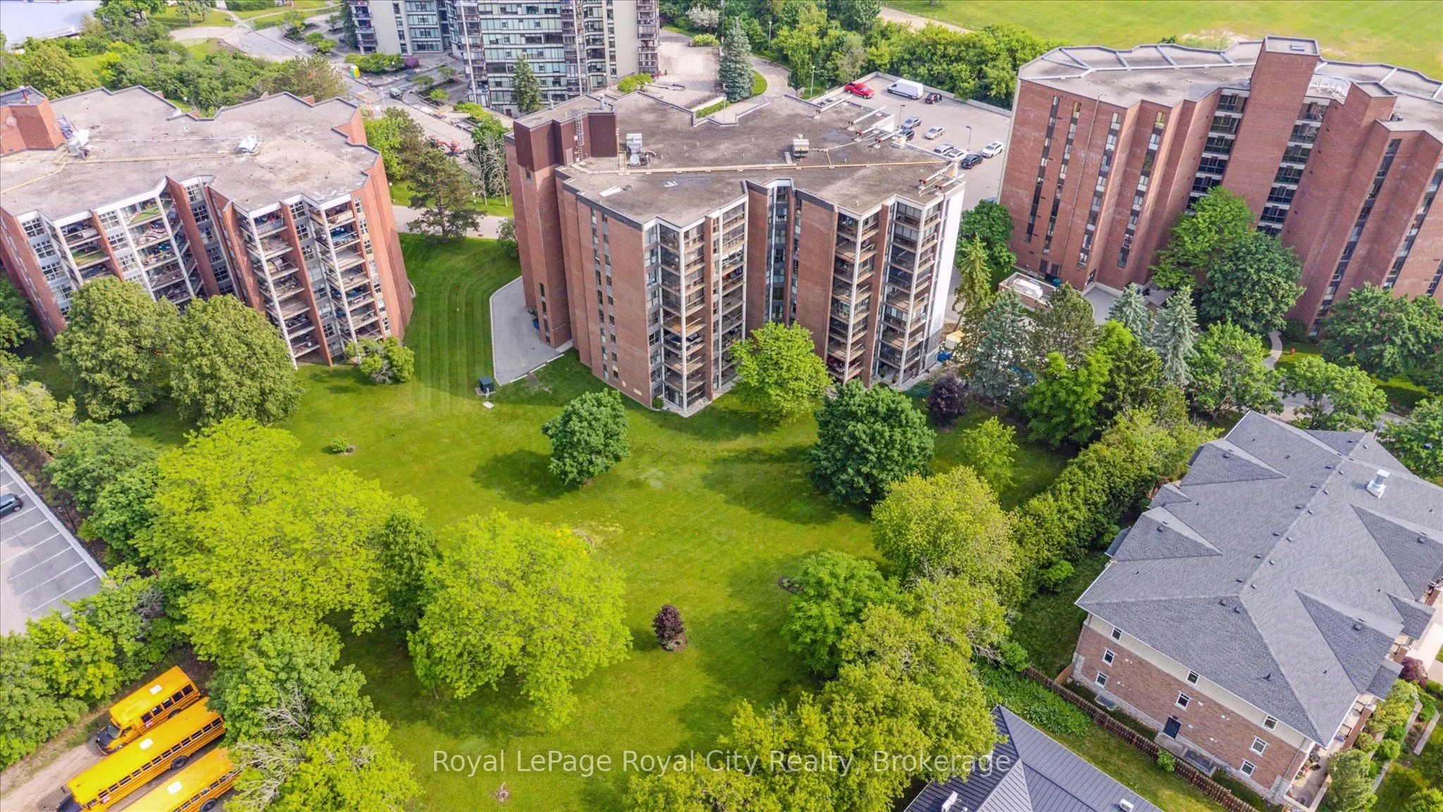 22 Marilyn Drive, #501