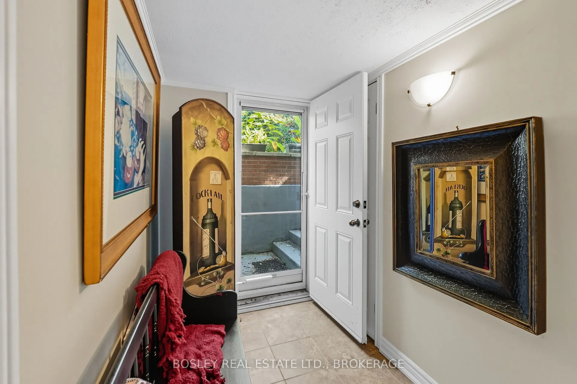 10 Northgate Circle