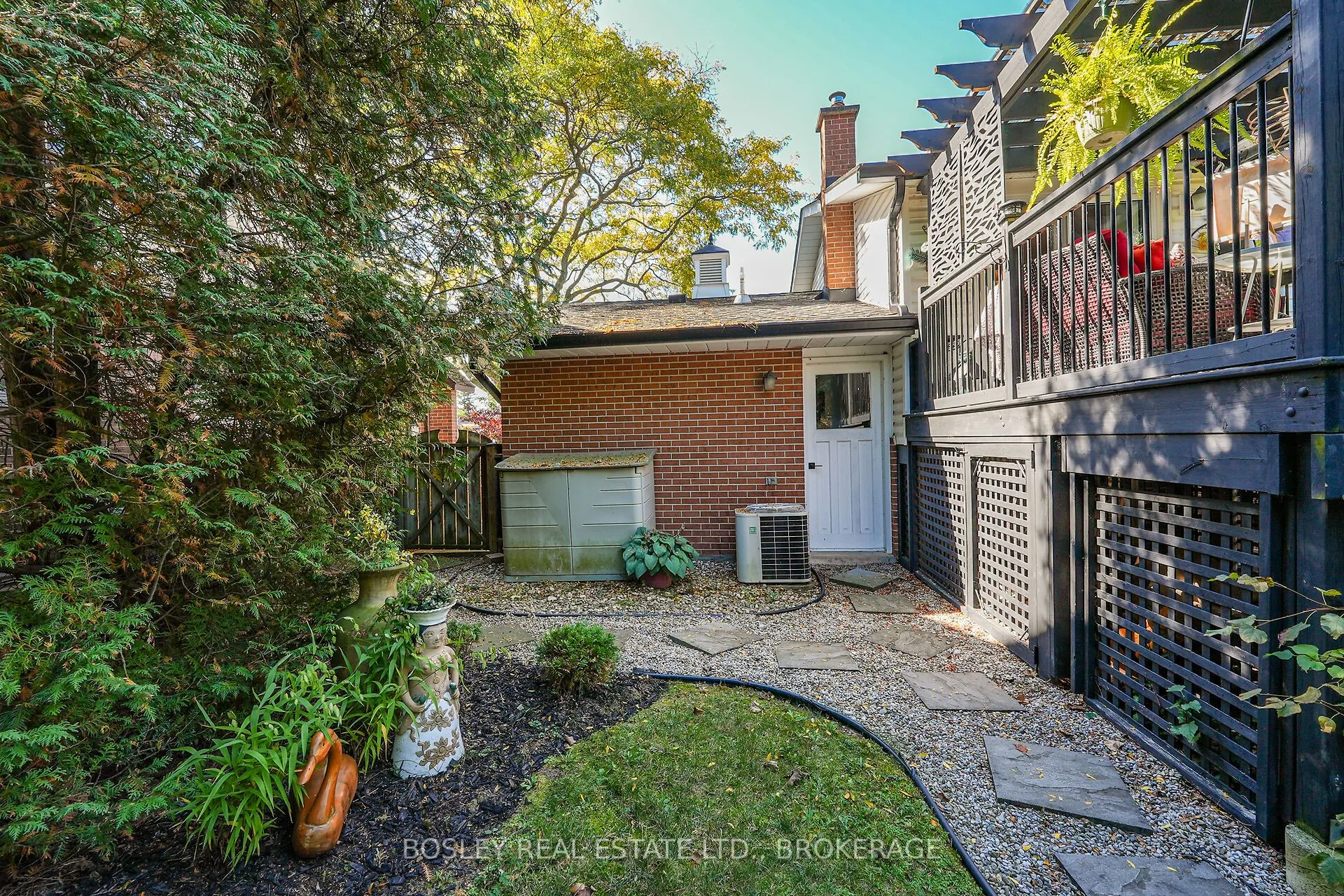 10 Northgate Circle