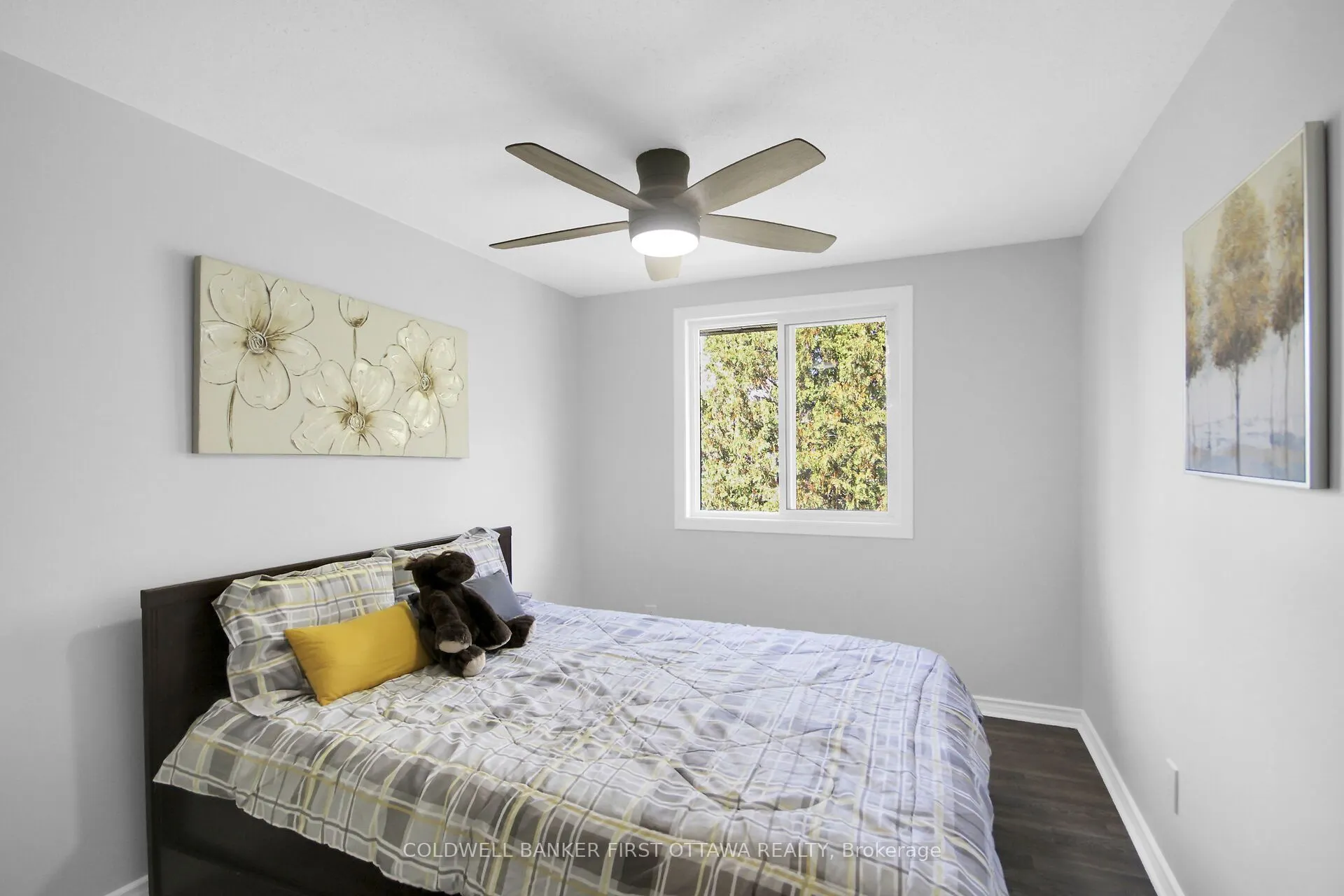 1466 Foxwell Street N, #28