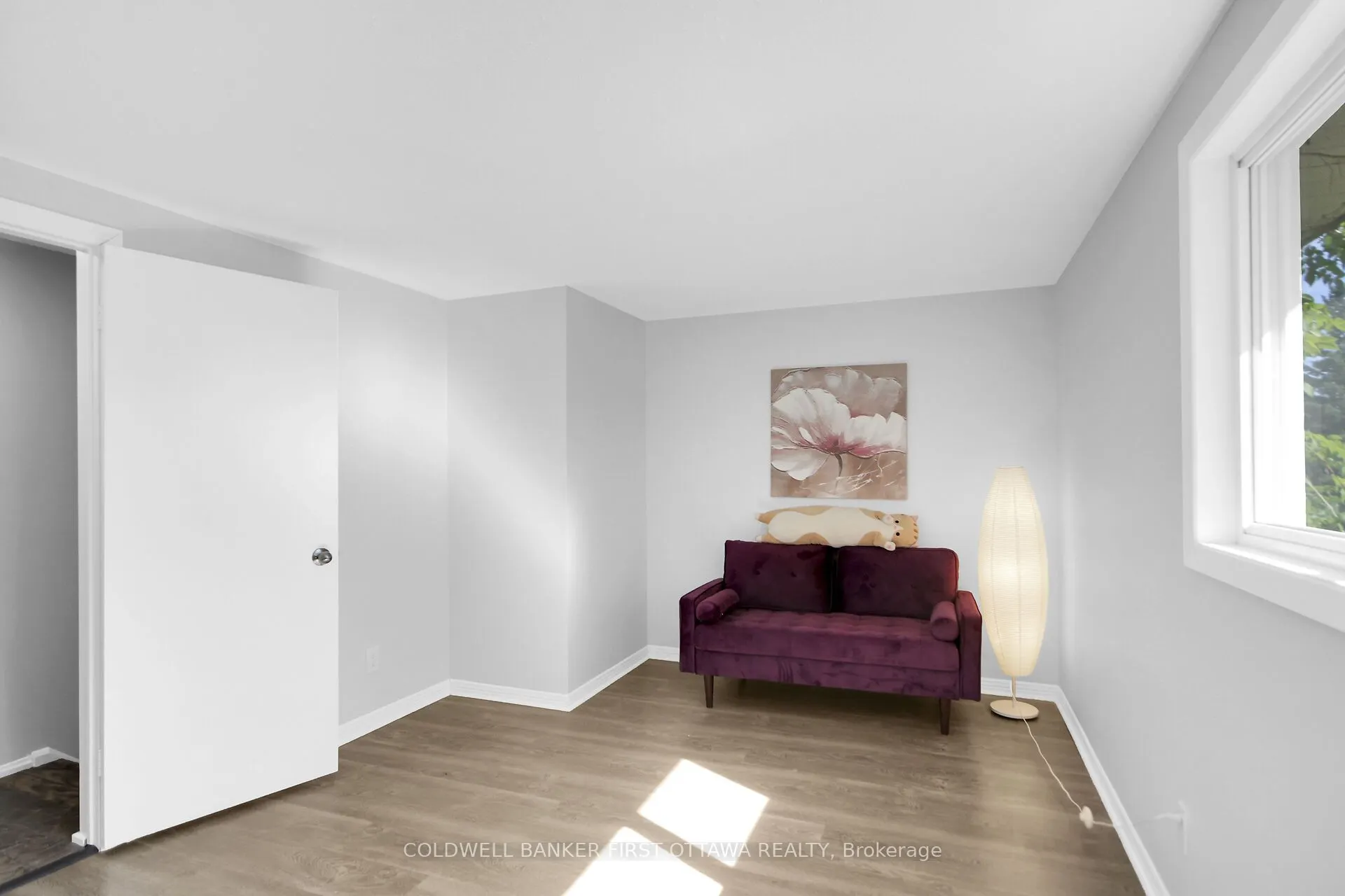 1466 Foxwell Street N, #28