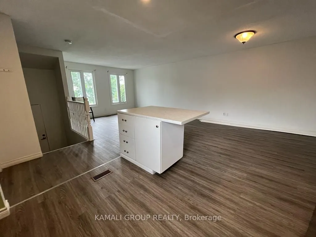 38 Mayfair Drive, #MAIN