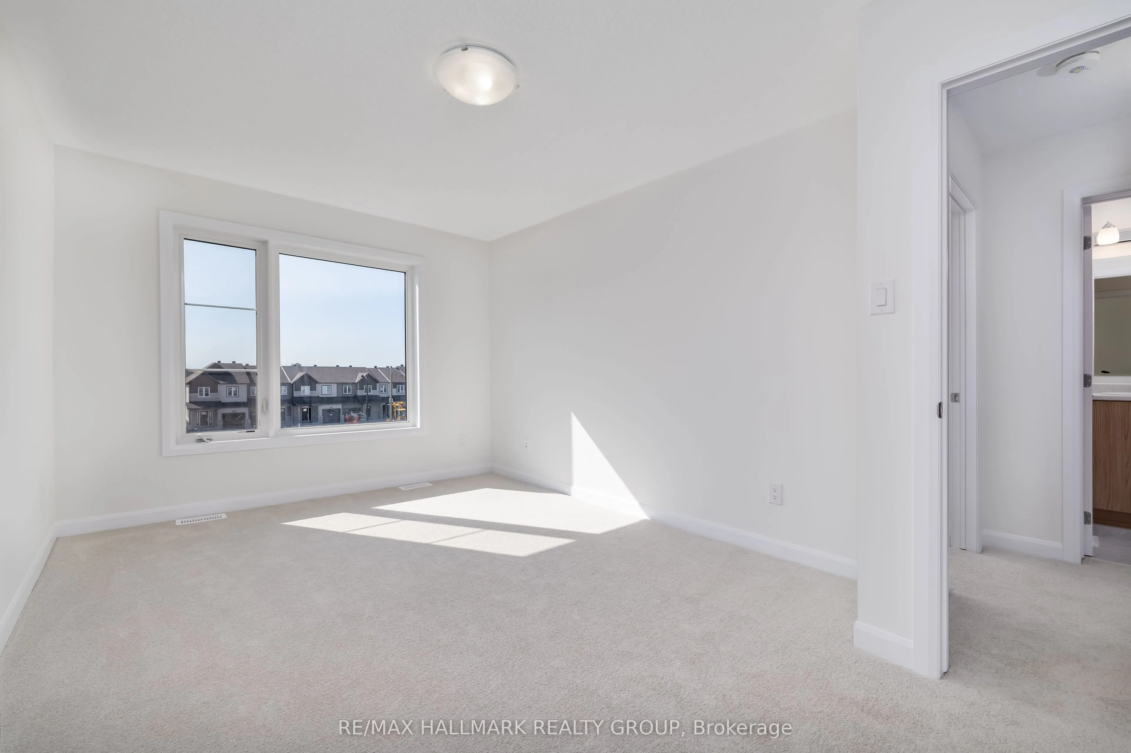 305 RAHEEN Court