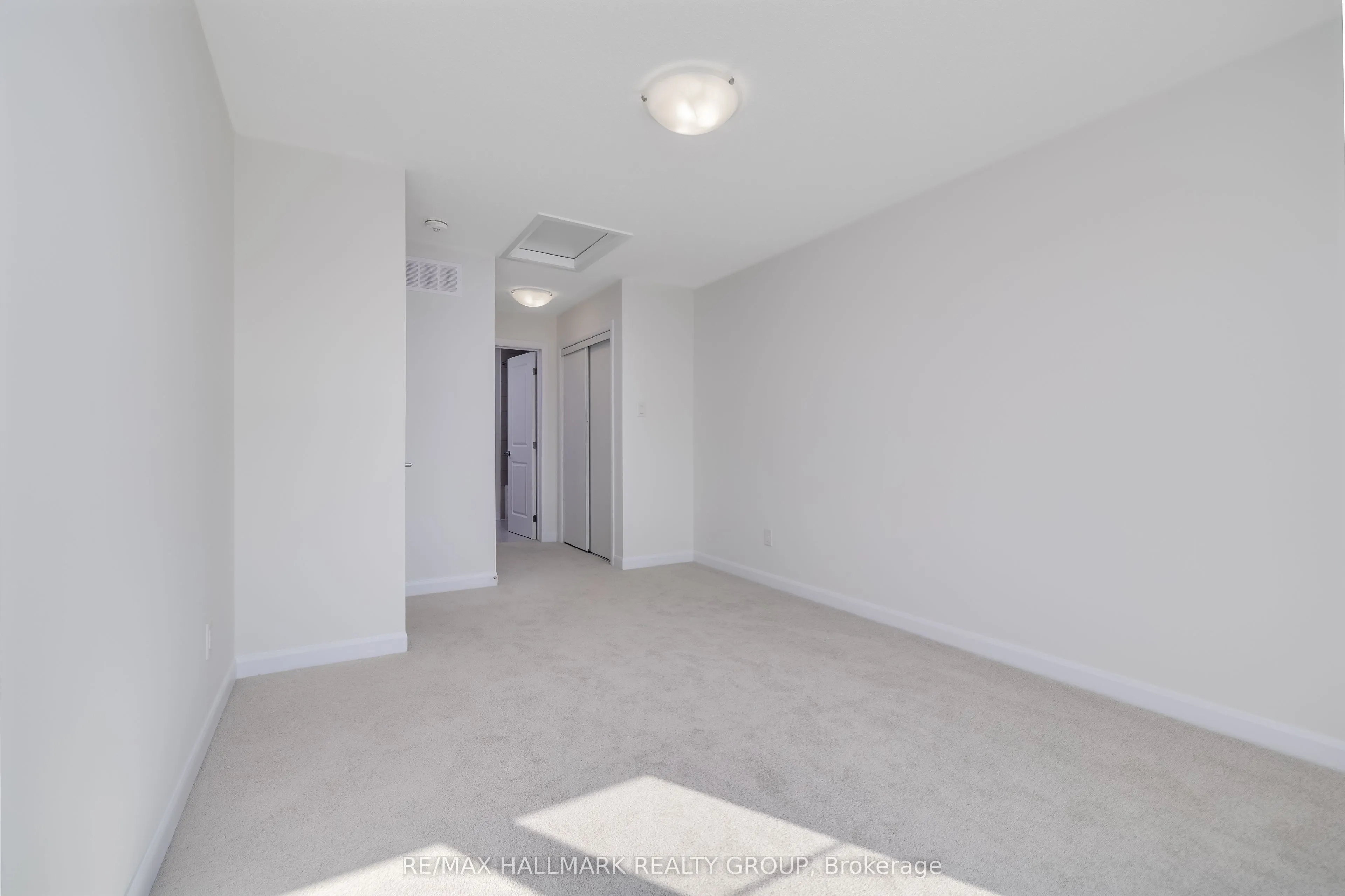 305 RAHEEN Court