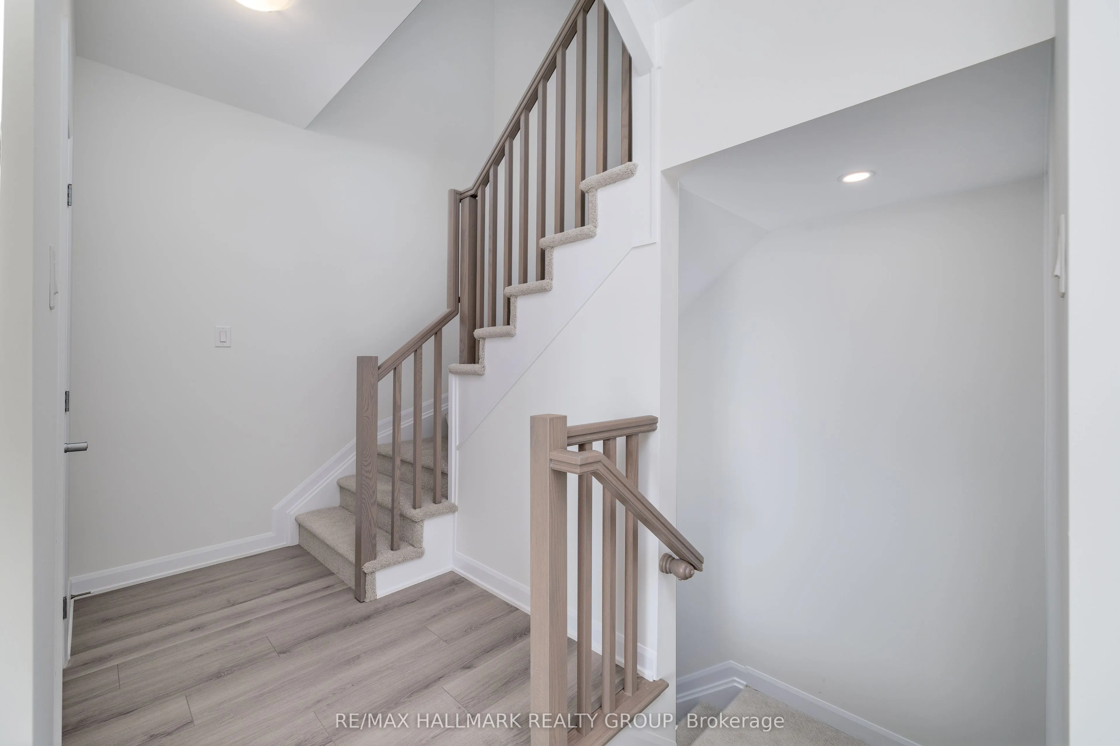 305 RAHEEN Court