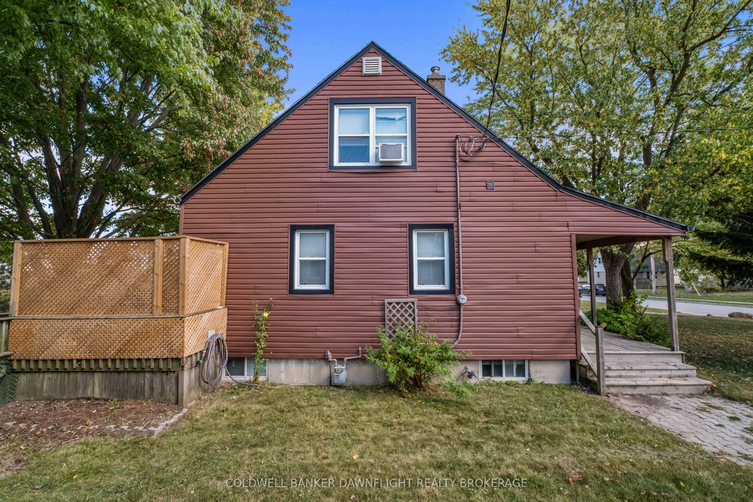 142 Algonquin Drive