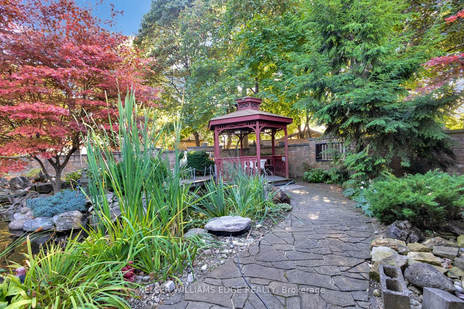 63 Hardale Crescent