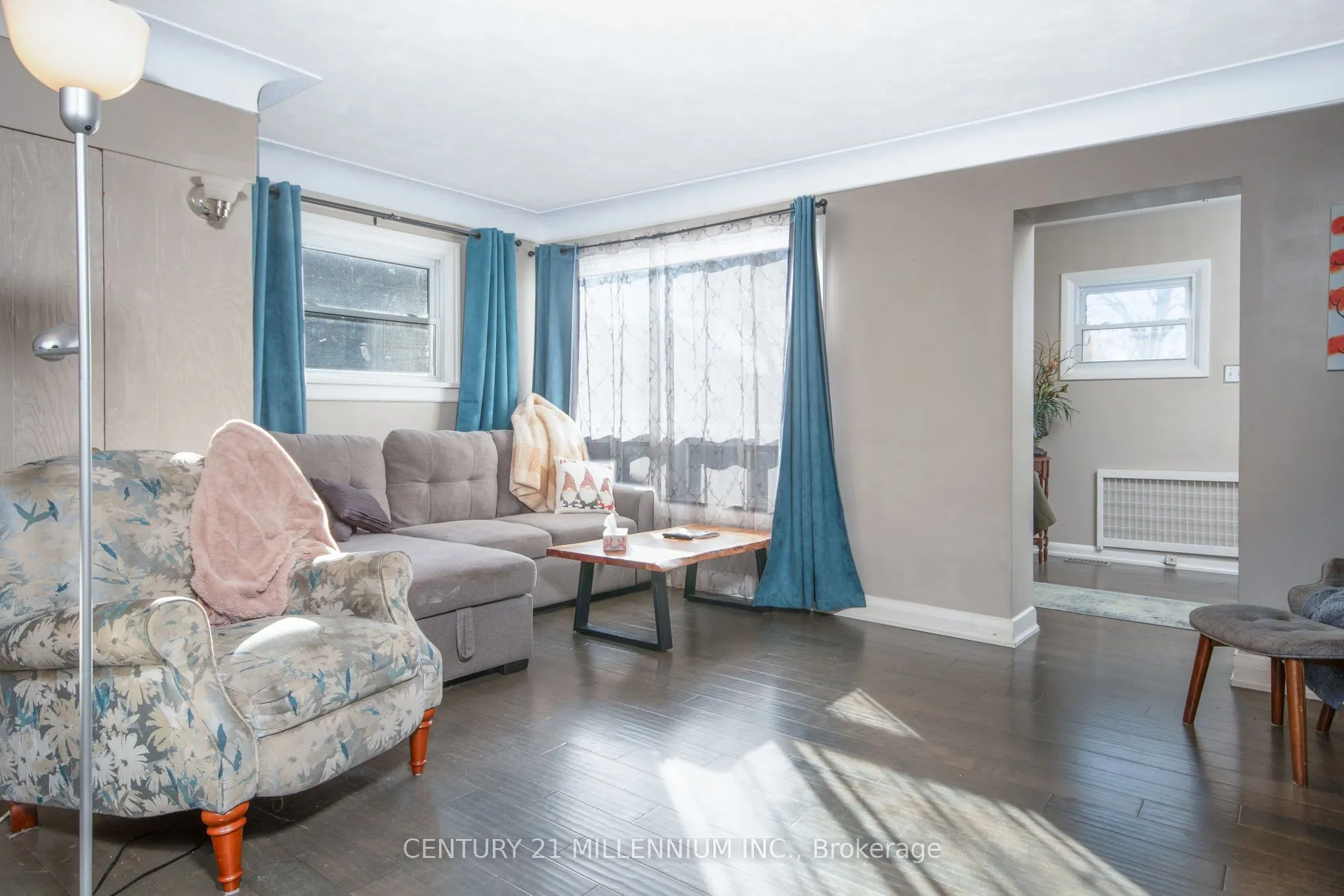 74 Pinelands Avenue