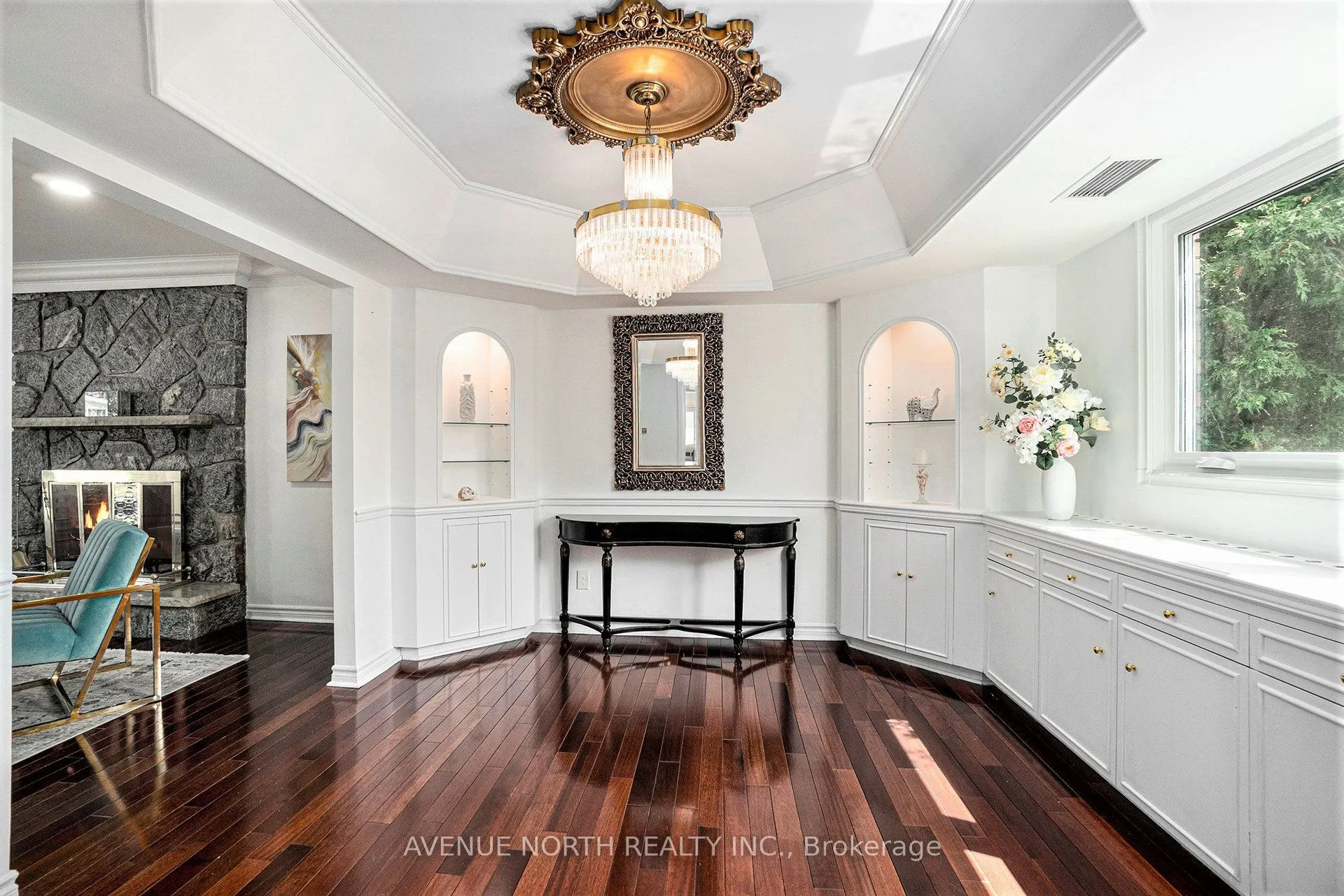 6 Mosgrove Avenue