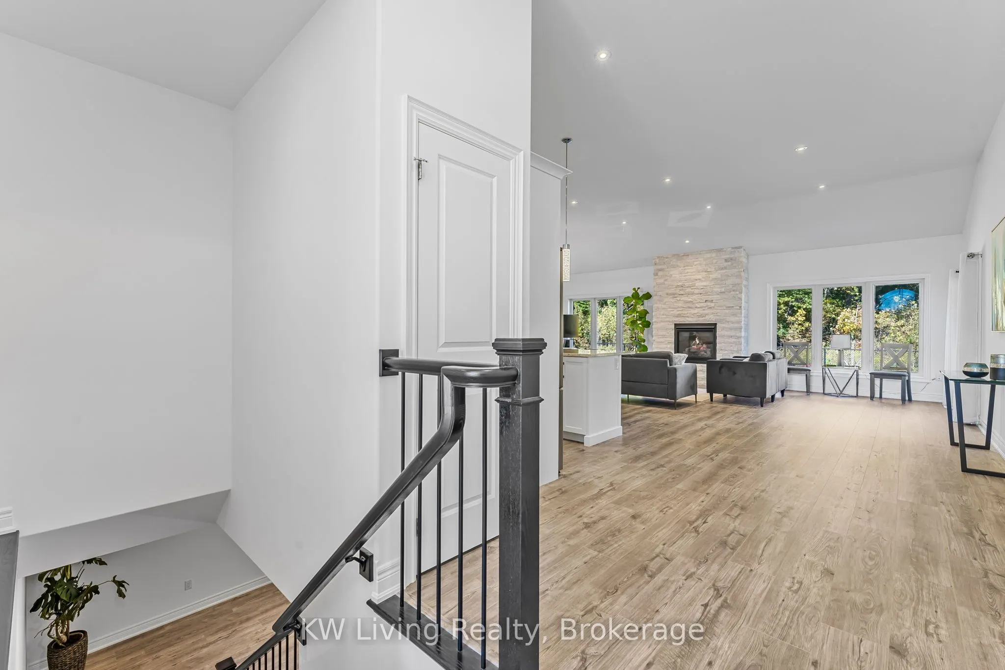 3340 Whispering Woods Trail