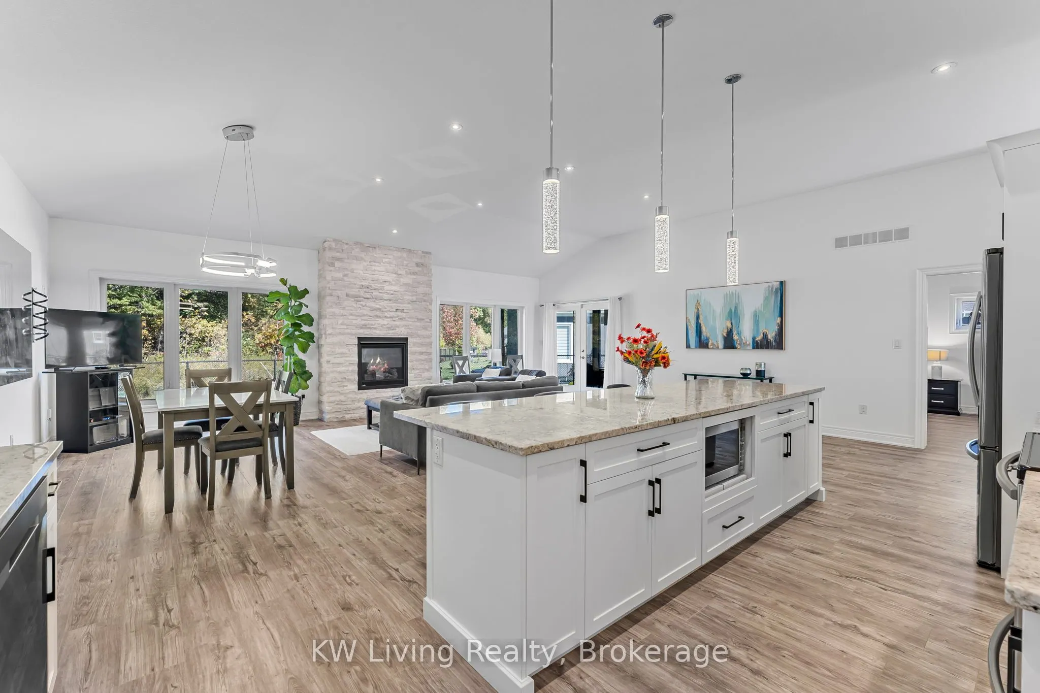 3340 Whispering Woods Trail