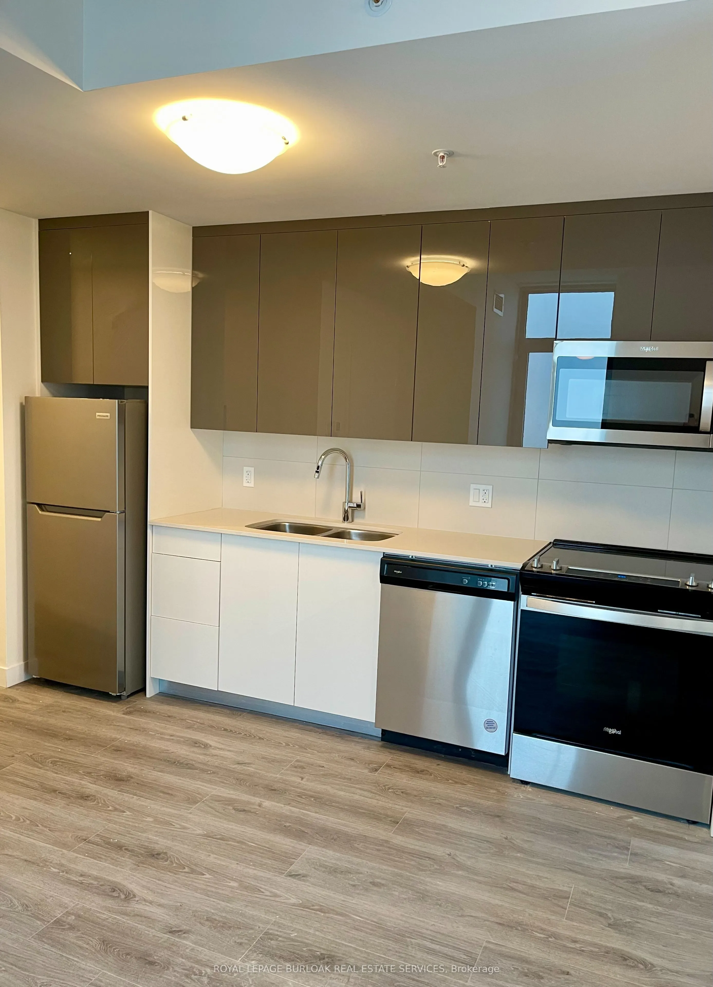 60 Frederick Street, #3902