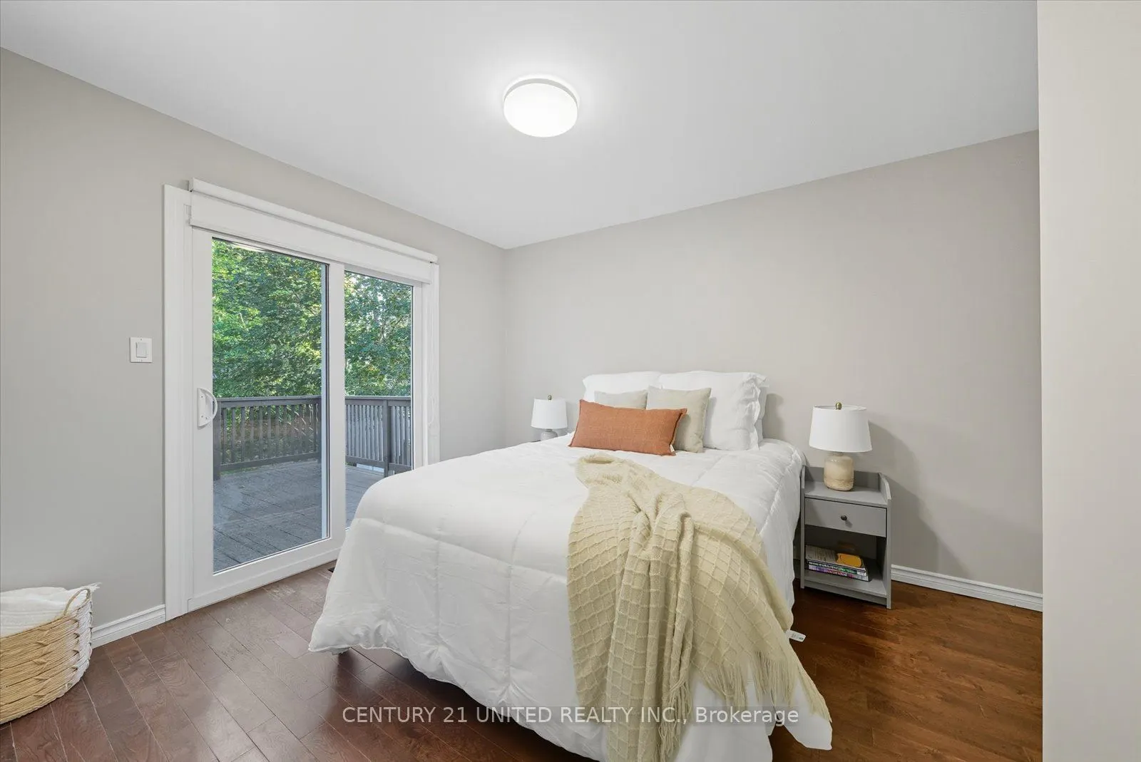 263 Riverview Heights