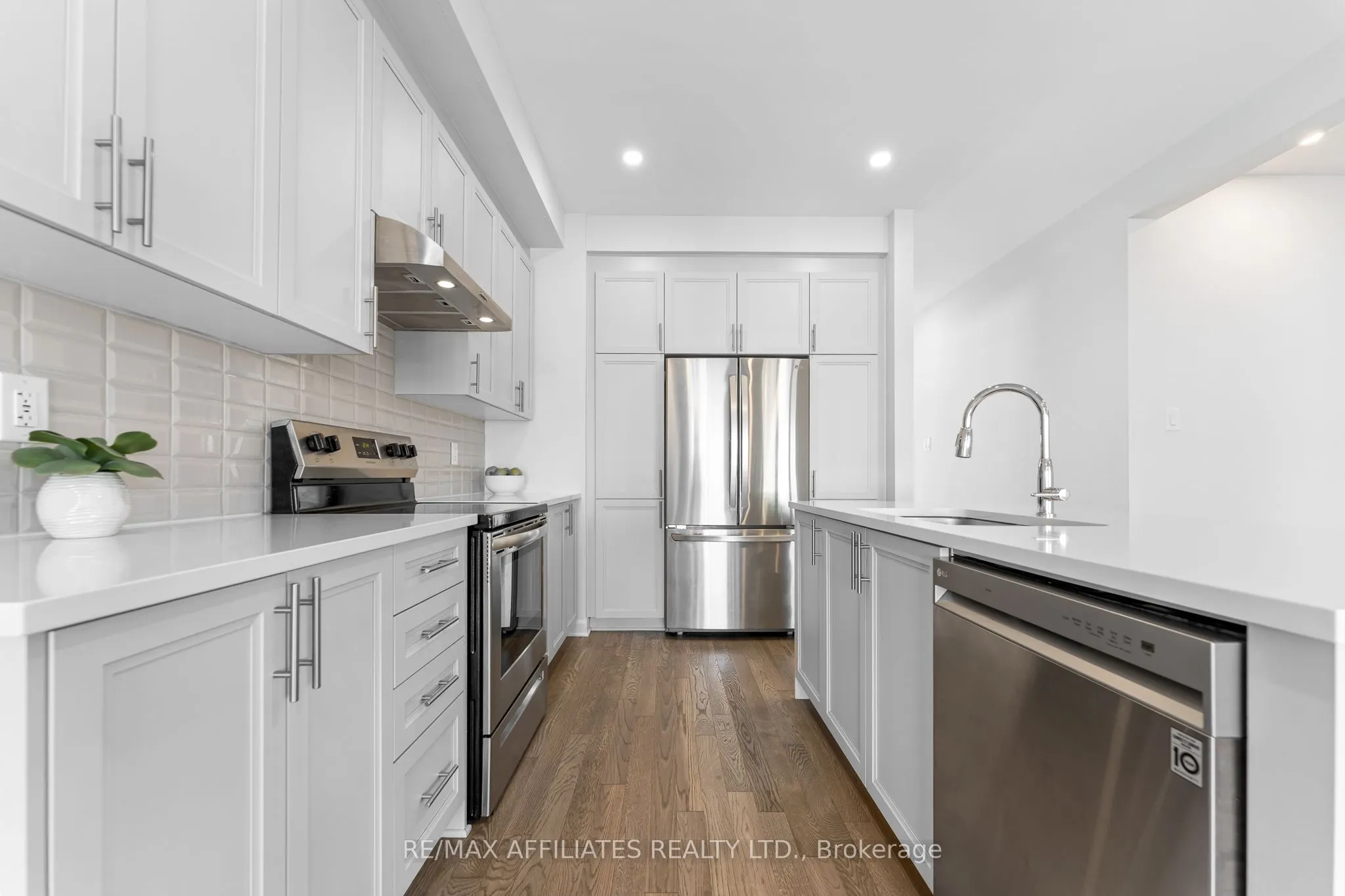 140 Shallow Pond Place